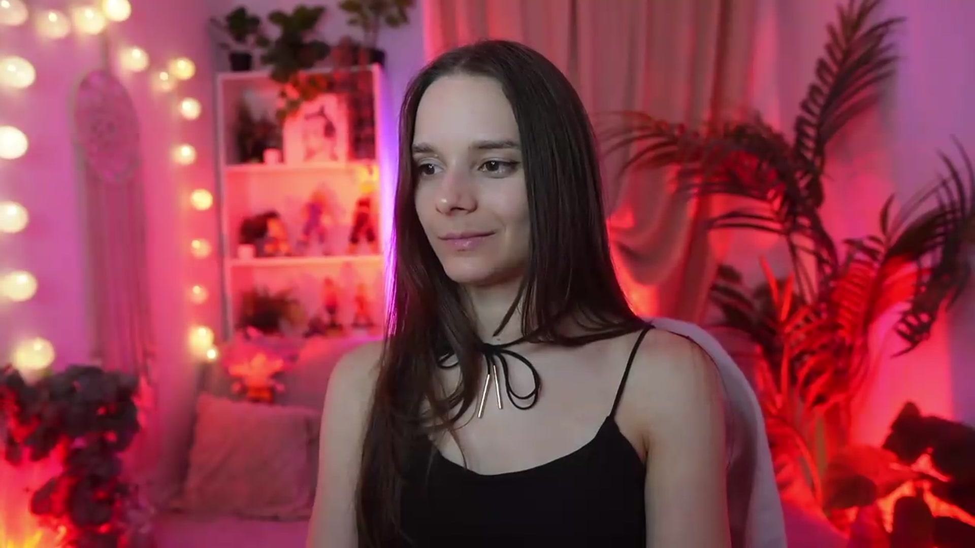 Gallery image thumbnail from Anna_Leah's myfreecams stream on, 09/07/2026, 24:30 image 18 of 20