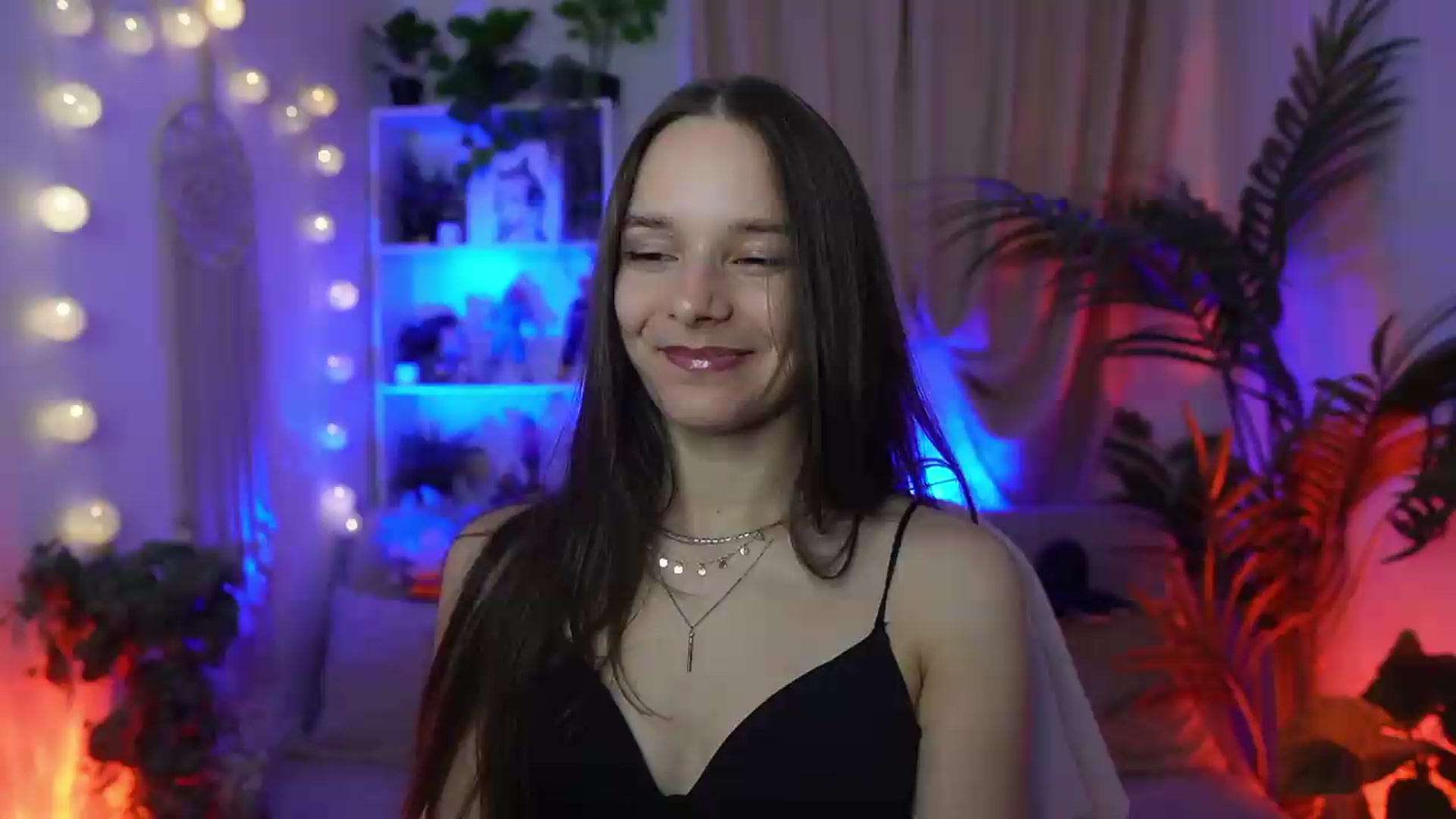 Gallery image thumbnail from Anna_Leah's myfreecams stream on, 09/07/2026, 19:19 image 7 of 20