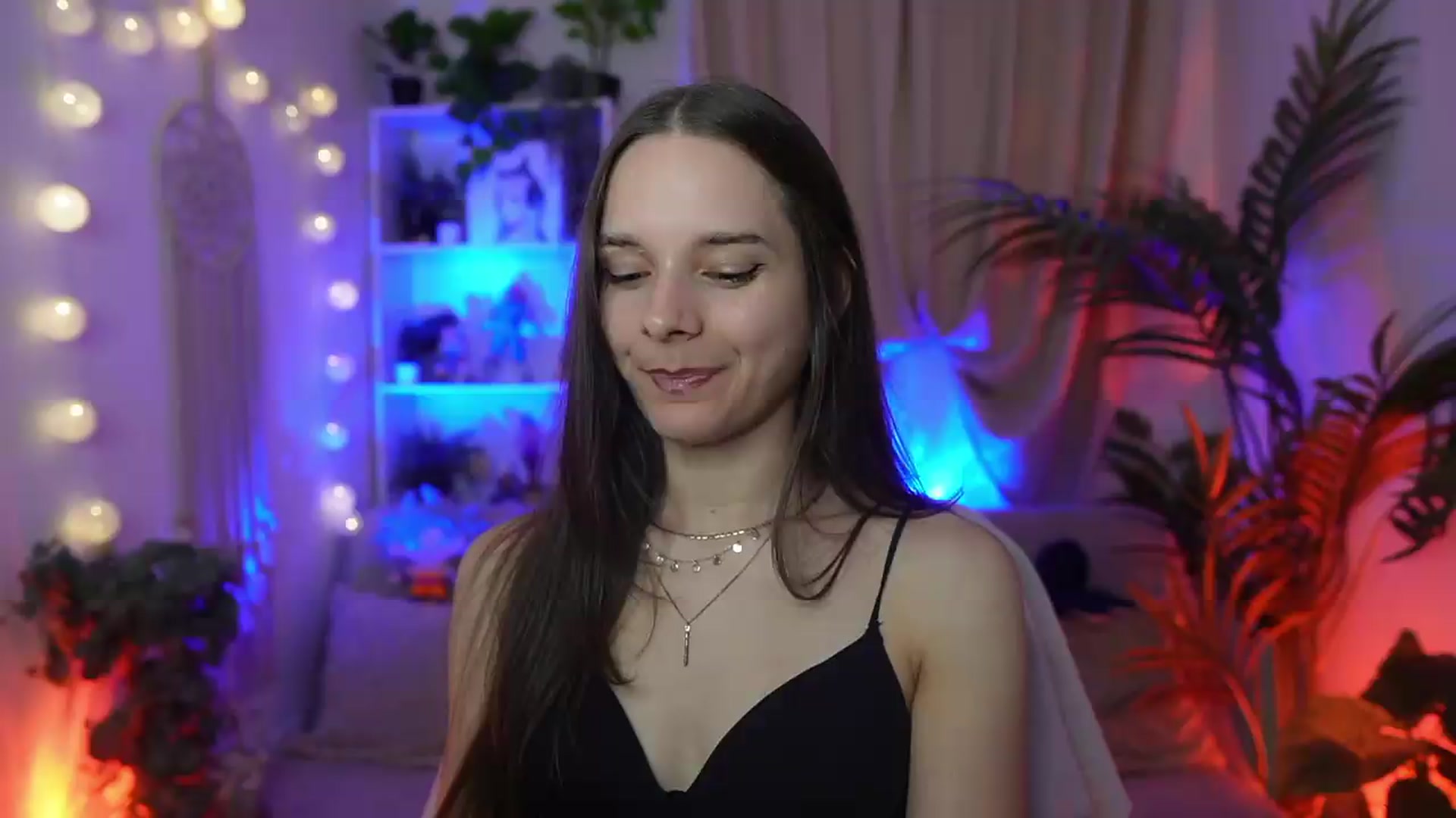 Gallery image thumbnail from Anna_Leah's myfreecams stream on, 09/07/2026, 19:19 image 8 of 20