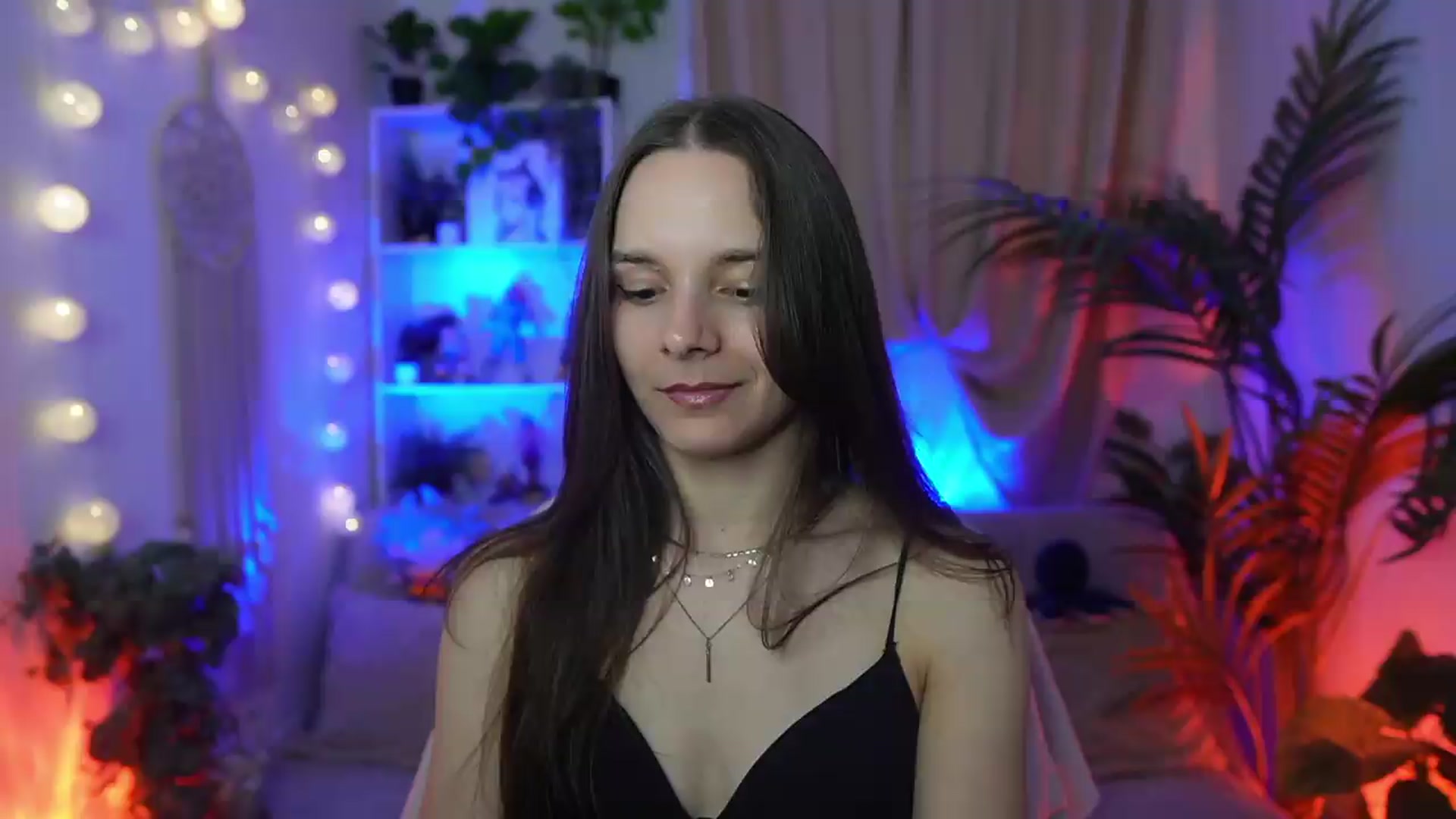 Gallery image thumbnail from Anna_Leah's myfreecams stream on, 09/07/2026, 19:19 image 16 of 20