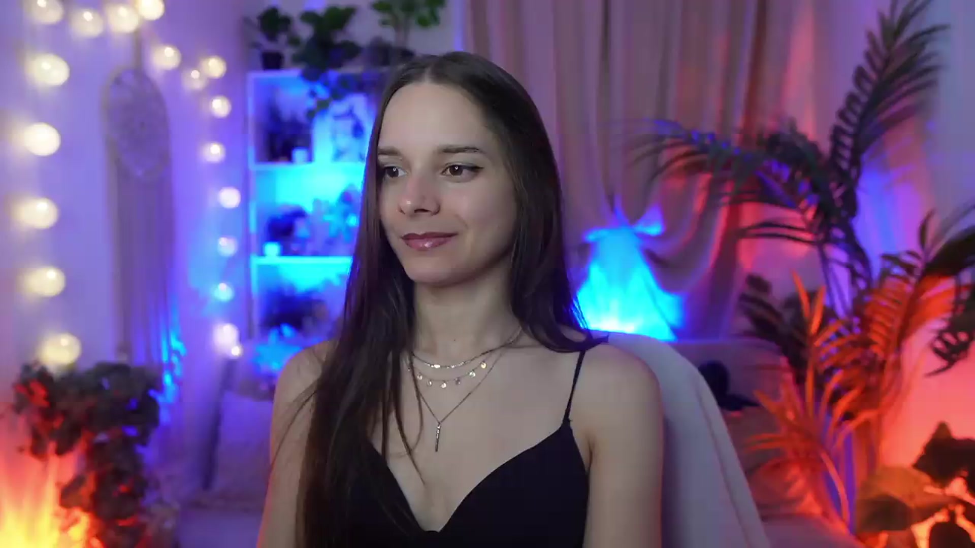 Gallery image thumbnail from Anna_Leah's myfreecams stream on, 09/07/2026, 19:19 image 3 of 20