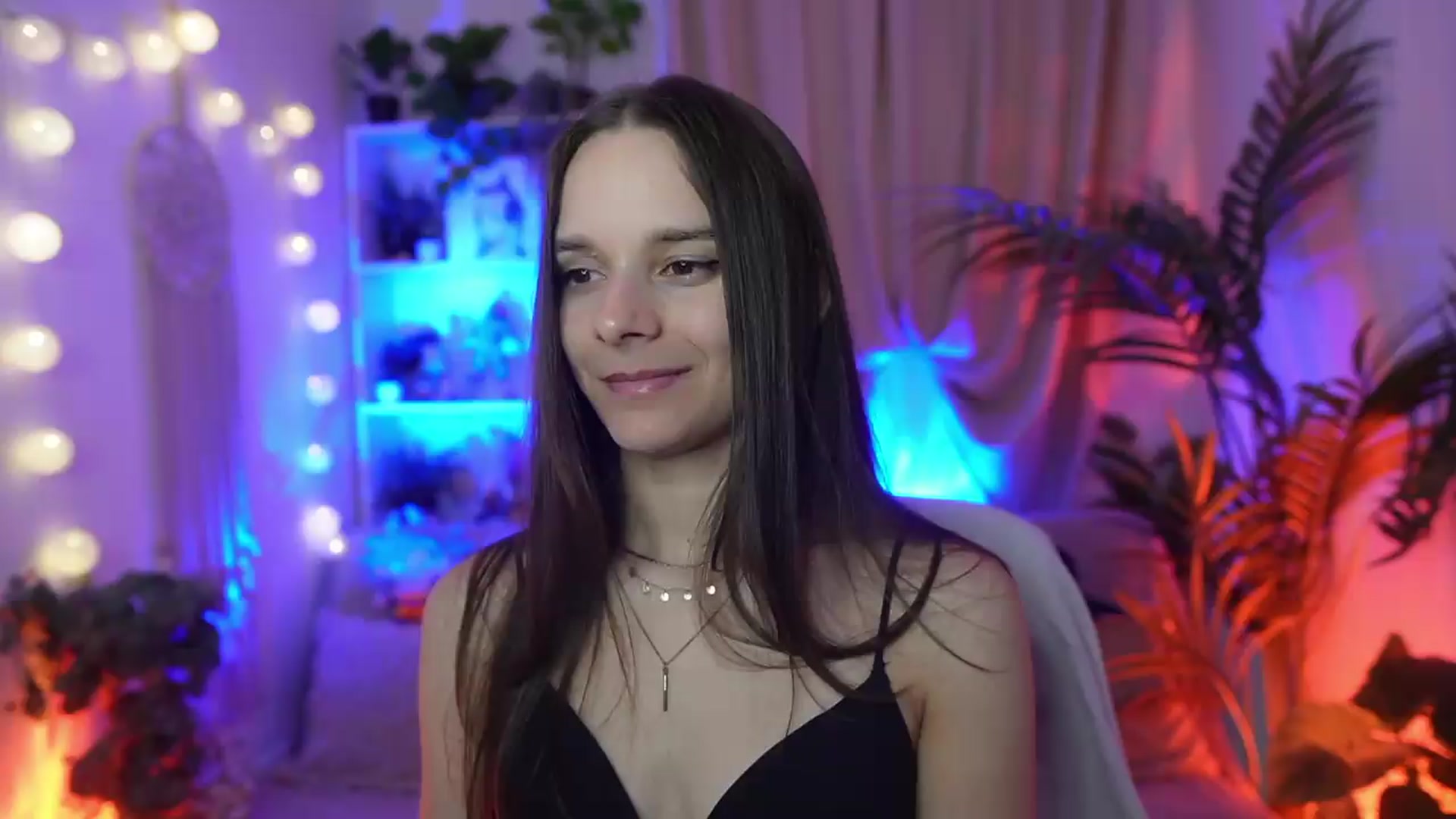 Gallery image thumbnail from Anna_Leah's myfreecams stream on, 09/07/2026, 20:51 image 13 of 20