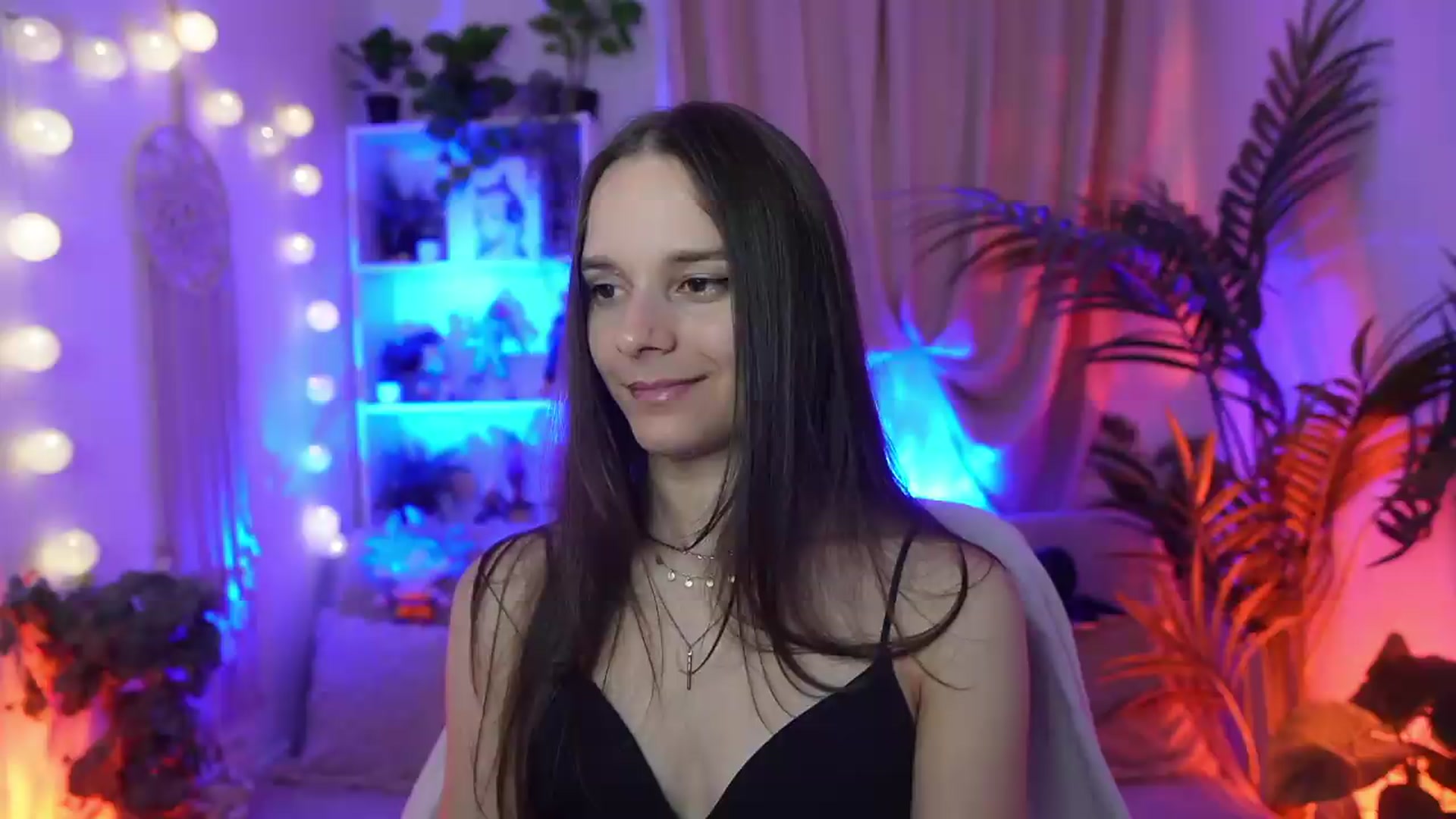 Gallery image thumbnail from Anna_Leah's myfreecams stream on, 09/07/2026, 20:51 image 20 of 20