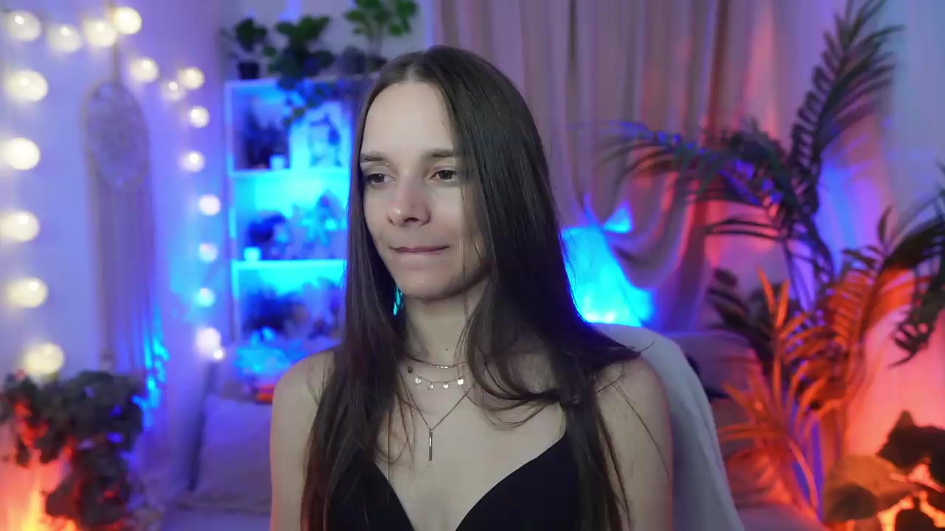Gallery image thumbnail from Anna_Leah's myfreecams stream on, 09/07/2026, 20:51 image 9 of 20
