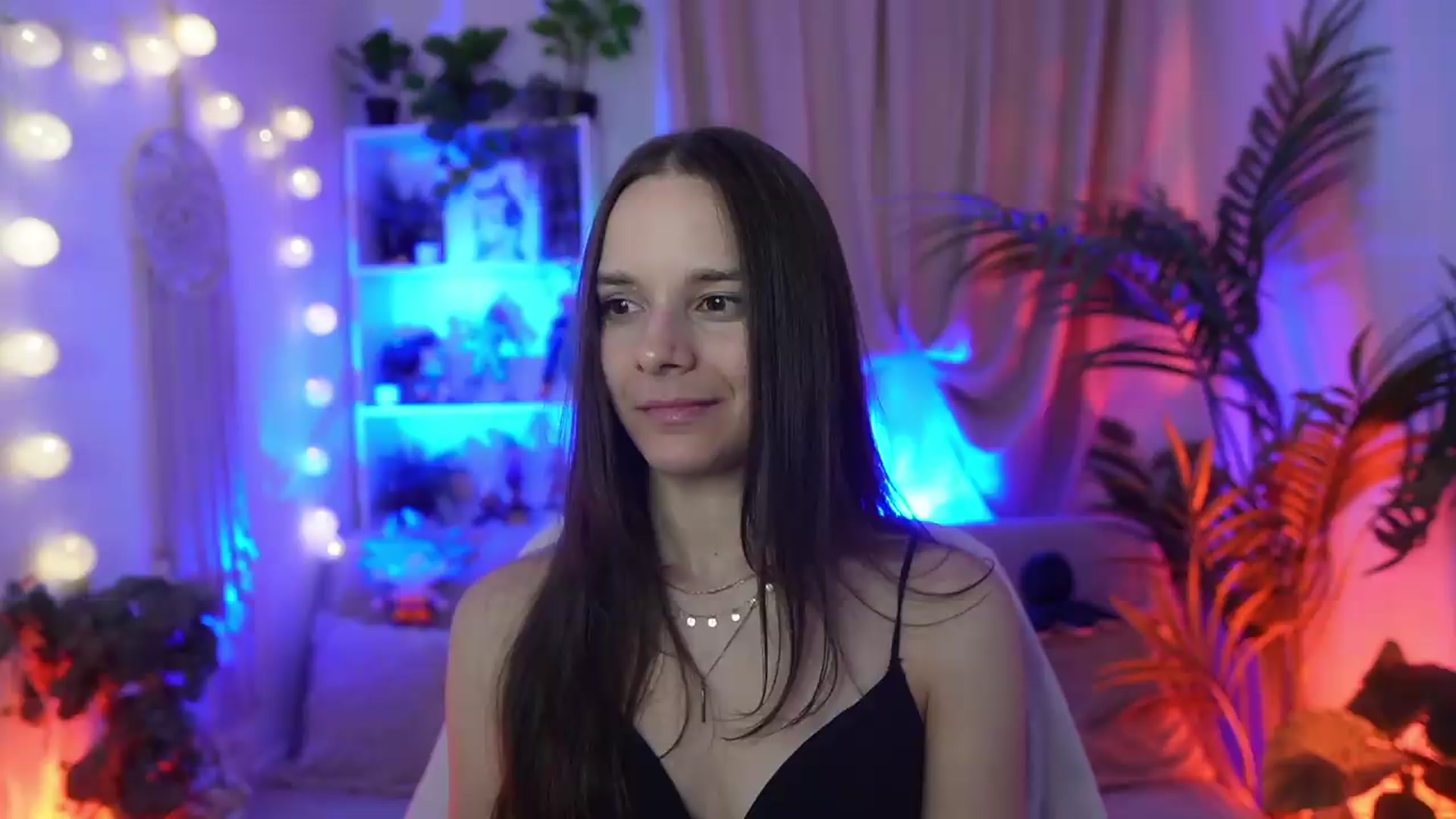 Gallery image thumbnail from Anna_Leah's myfreecams stream on, 09/07/2026, 22:47 image 9 of 20
