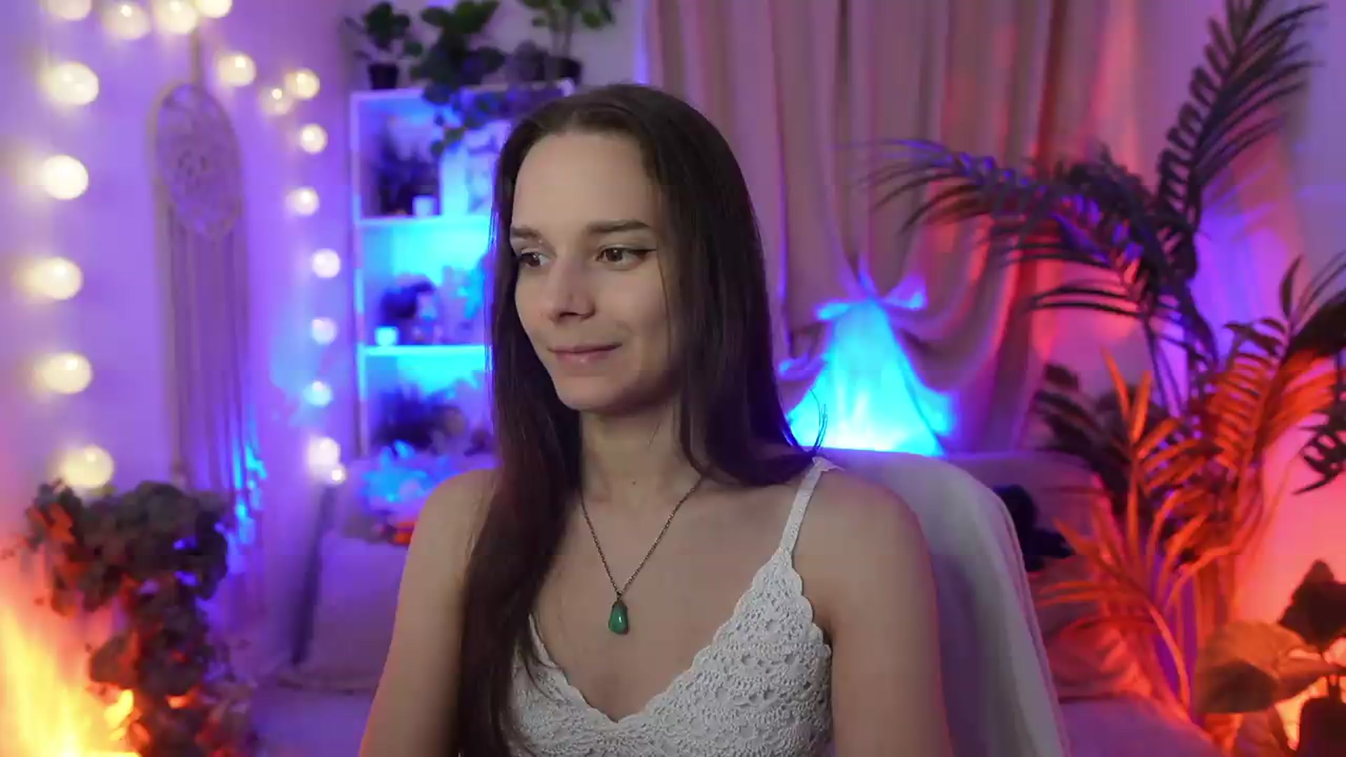 Gallery image thumbnail from Anna_Leah's myfreecams stream on, 09/10/2026, 22:29 image 2 of 20