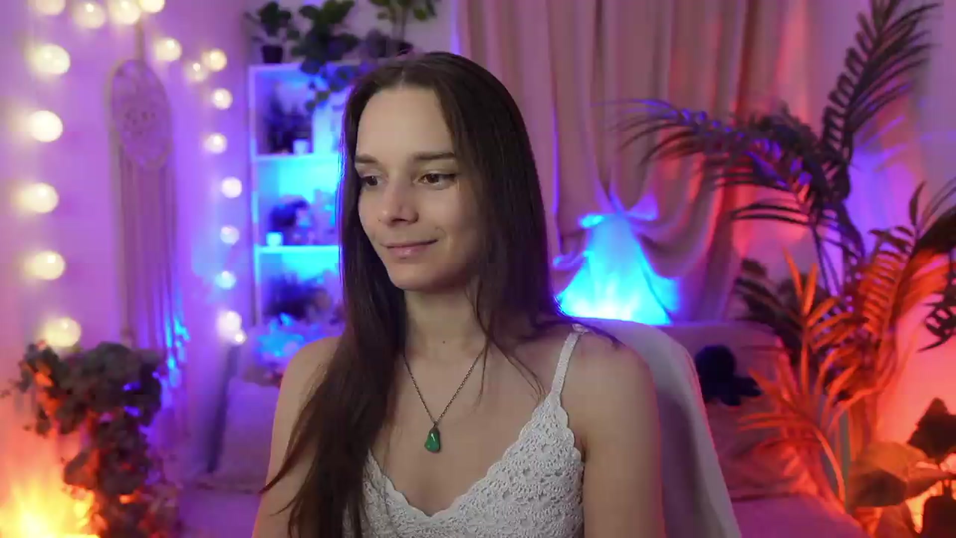 Gallery image thumbnail from Anna_Leah's myfreecams stream on, 09/10/2026, 22:29 image 3 of 20