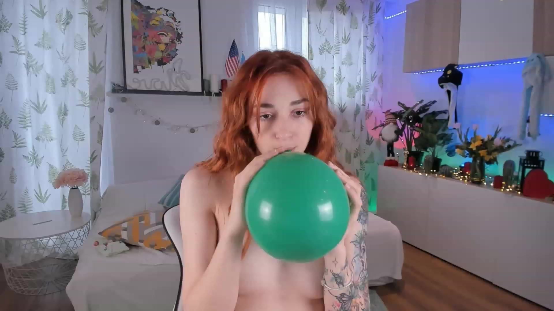 Gallery image thumbnail from Anna_Leman's myfreecams stream on, 03/24/2023, 08:21 image 7 of 20