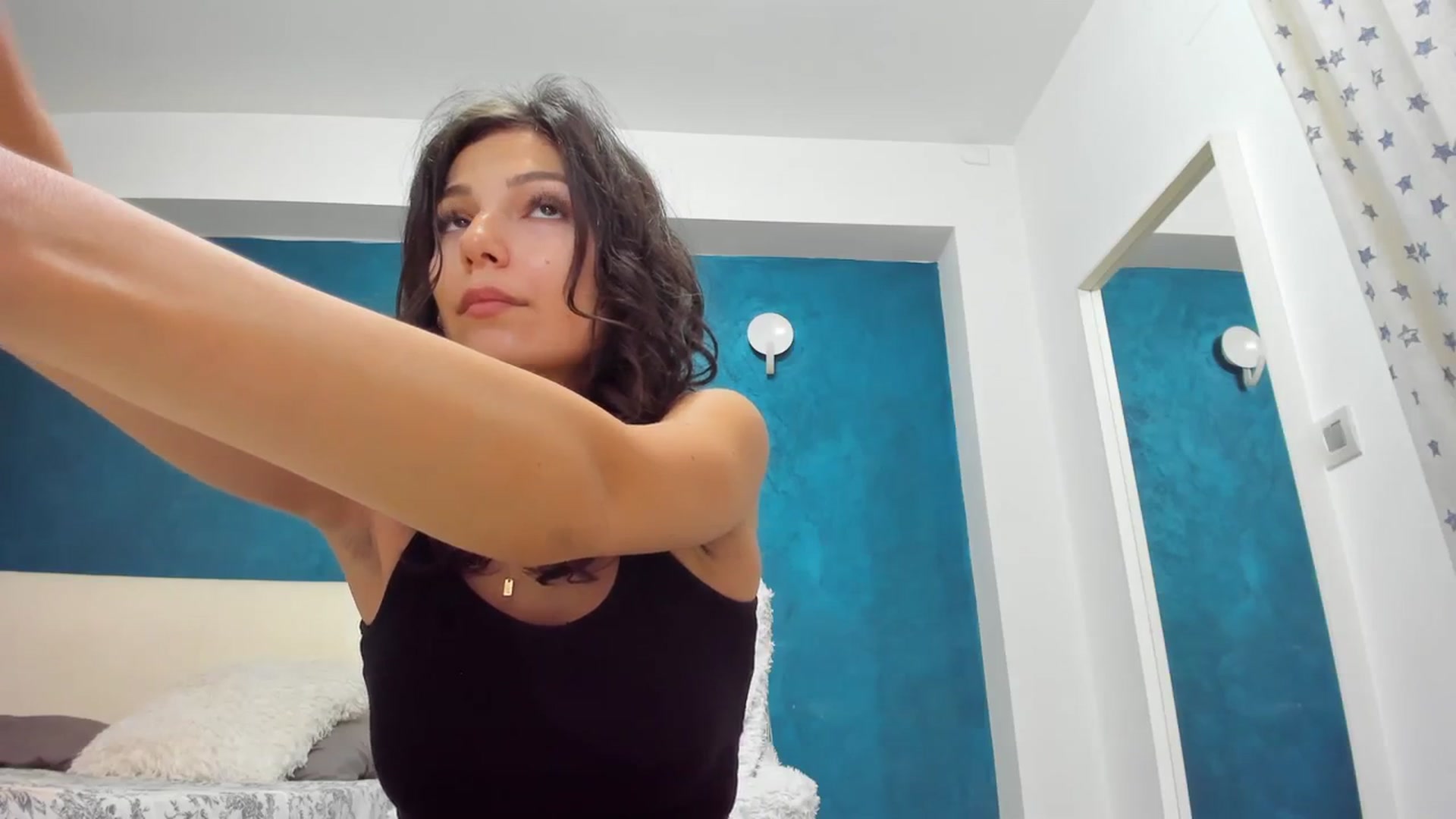 Gallery image thumbnail from Anna_Lewis's myfreecams stream on, 04/12/2024, 12:57 image 13 of 20