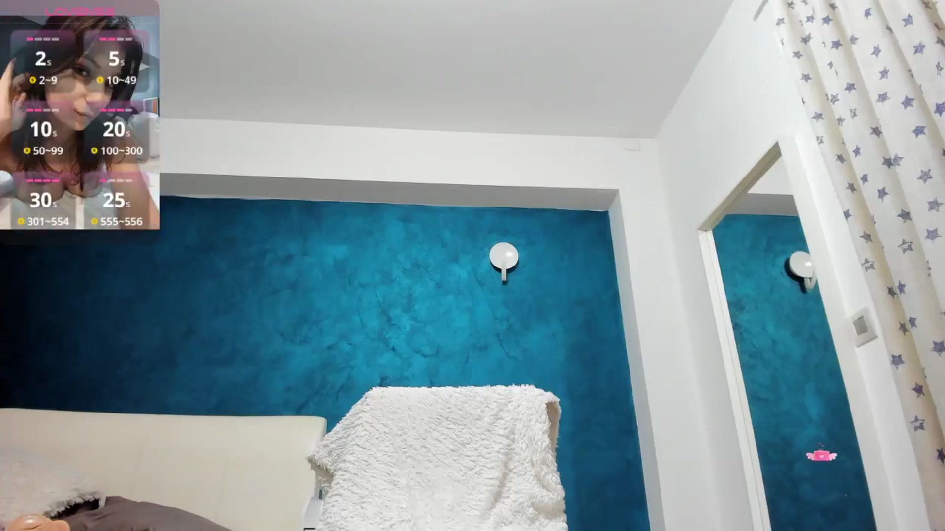 Gallery image thumbnail from Anna_Lewis's myfreecams stream on, 12/10/2024, 13:00 image 12 of 20