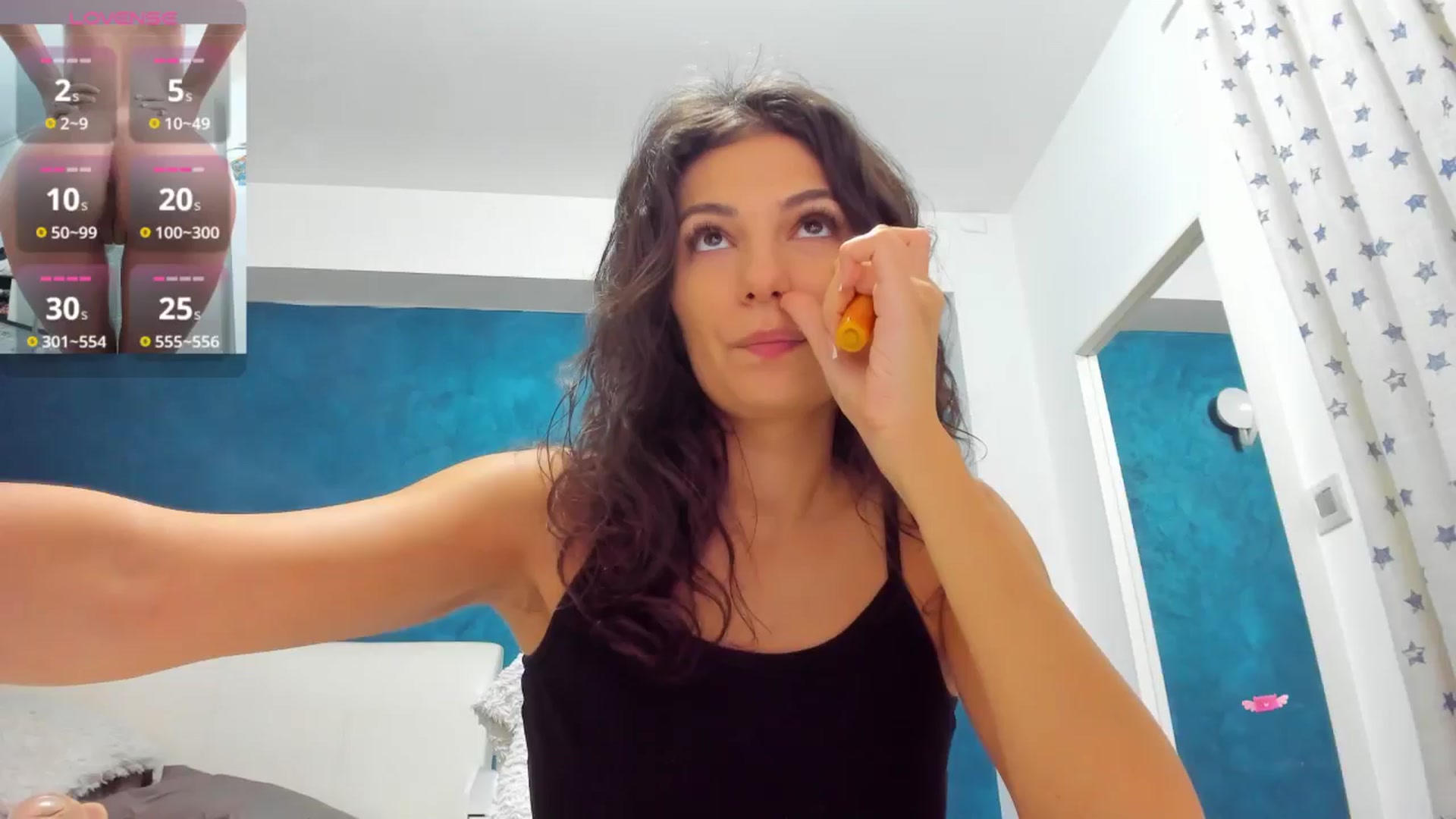 Gallery image thumbnail from Anna_Lewis's myfreecams stream on, 12/10/2024, 13:00 image 11 of 20