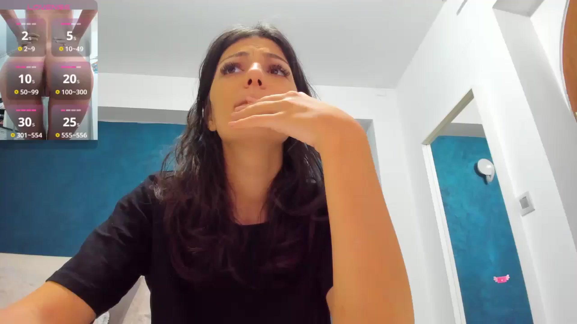 Gallery image thumbnail from Anna_Lewis's myfreecams stream on, 02/16/2025, 13:56 image 18 of 20
