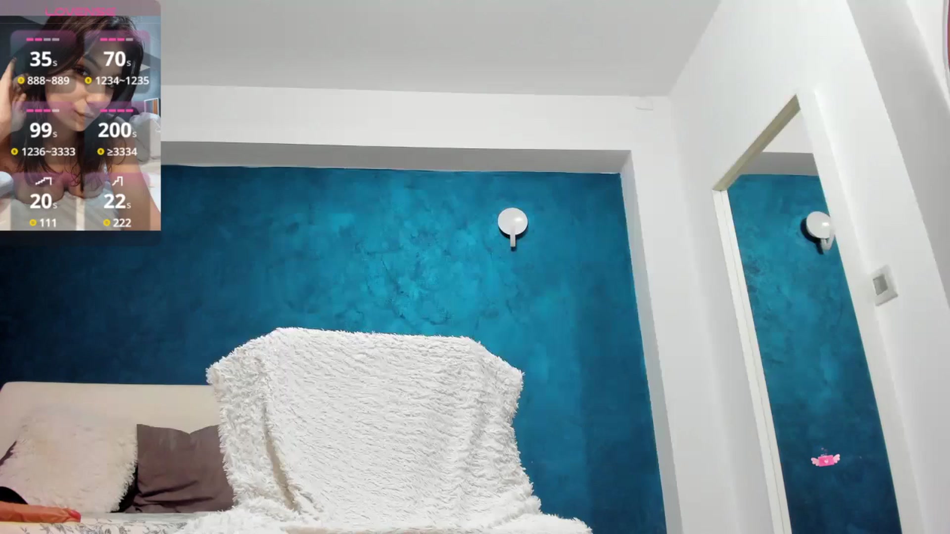 Gallery image thumbnail from Anna_Lewis's myfreecams stream on, 03/17/2025, 13:19 image 3 of 20