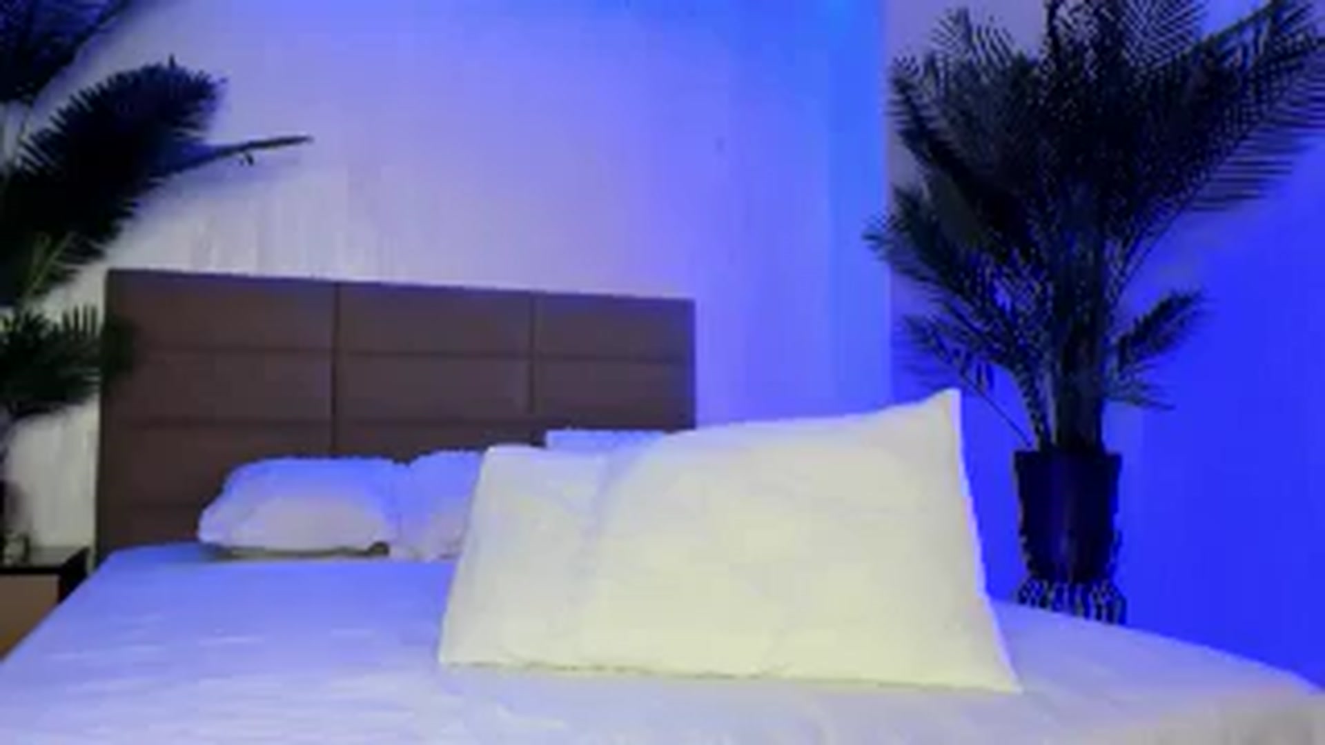 Gallery image thumbnail from Anna_Nobel's myfreecams stream on, 10/26/2025, 10:45 image 16 of 20