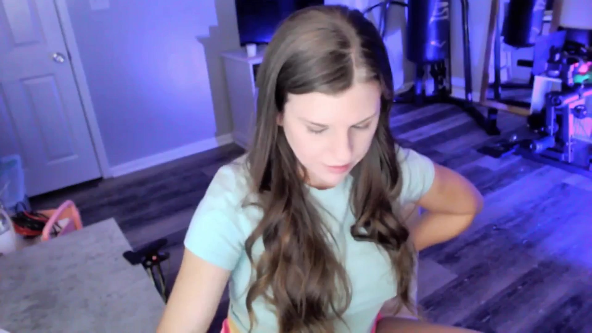 Gallery image thumbnail from Anna_Online's myfreecams stream on, 08/18/2025, 03:46 image 8 of 20