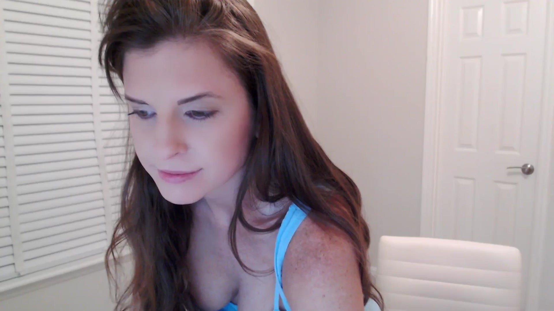 Gallery image thumbnail from Anna_Online's myfreecams stream on, 09/09/2025, 03:06 image 7 of 20
