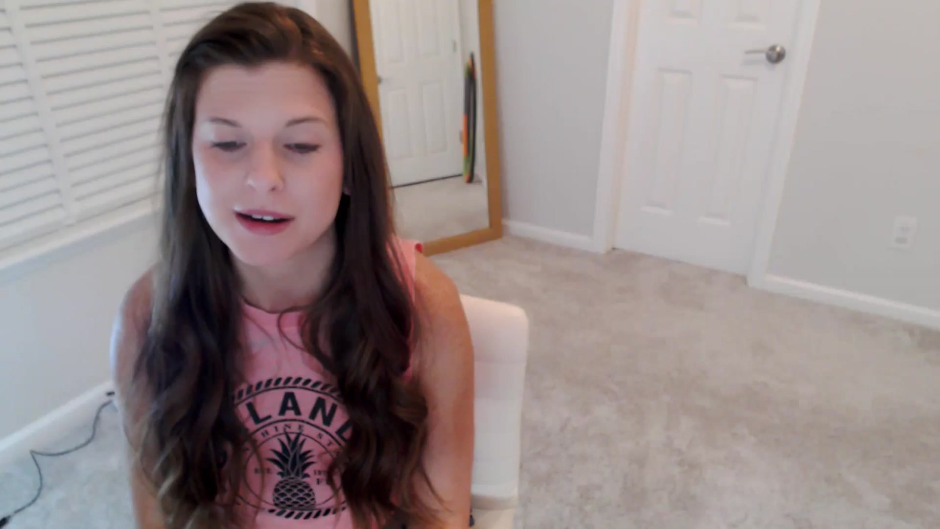 Gallery image thumbnail from Anna_Online's myfreecams stream on, 10/06/2025, 03:27 image 1 of 20