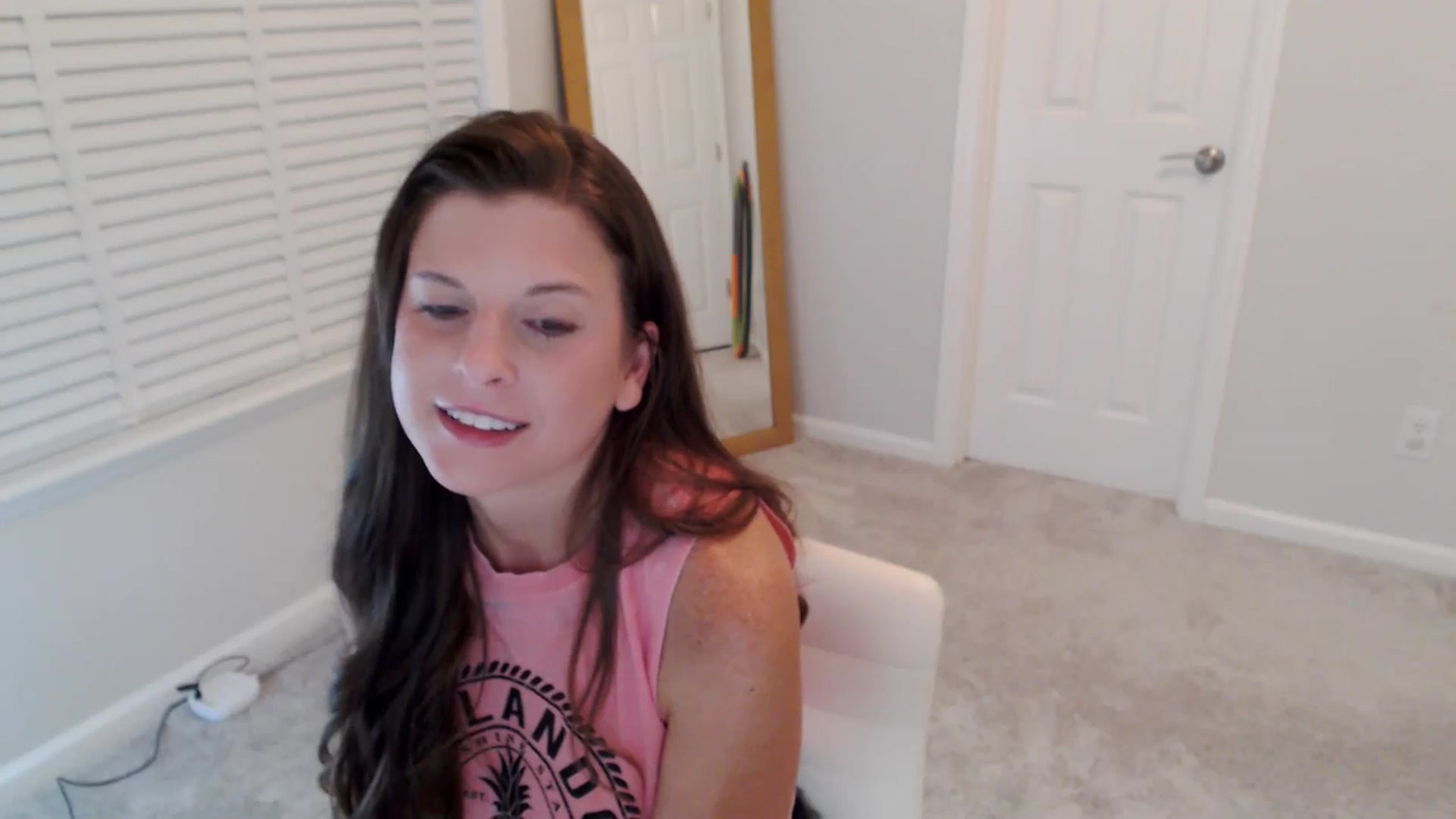 Gallery image thumbnail from Anna_Online's myfreecams stream on, 10/06/2025, 03:27 image 10 of 20