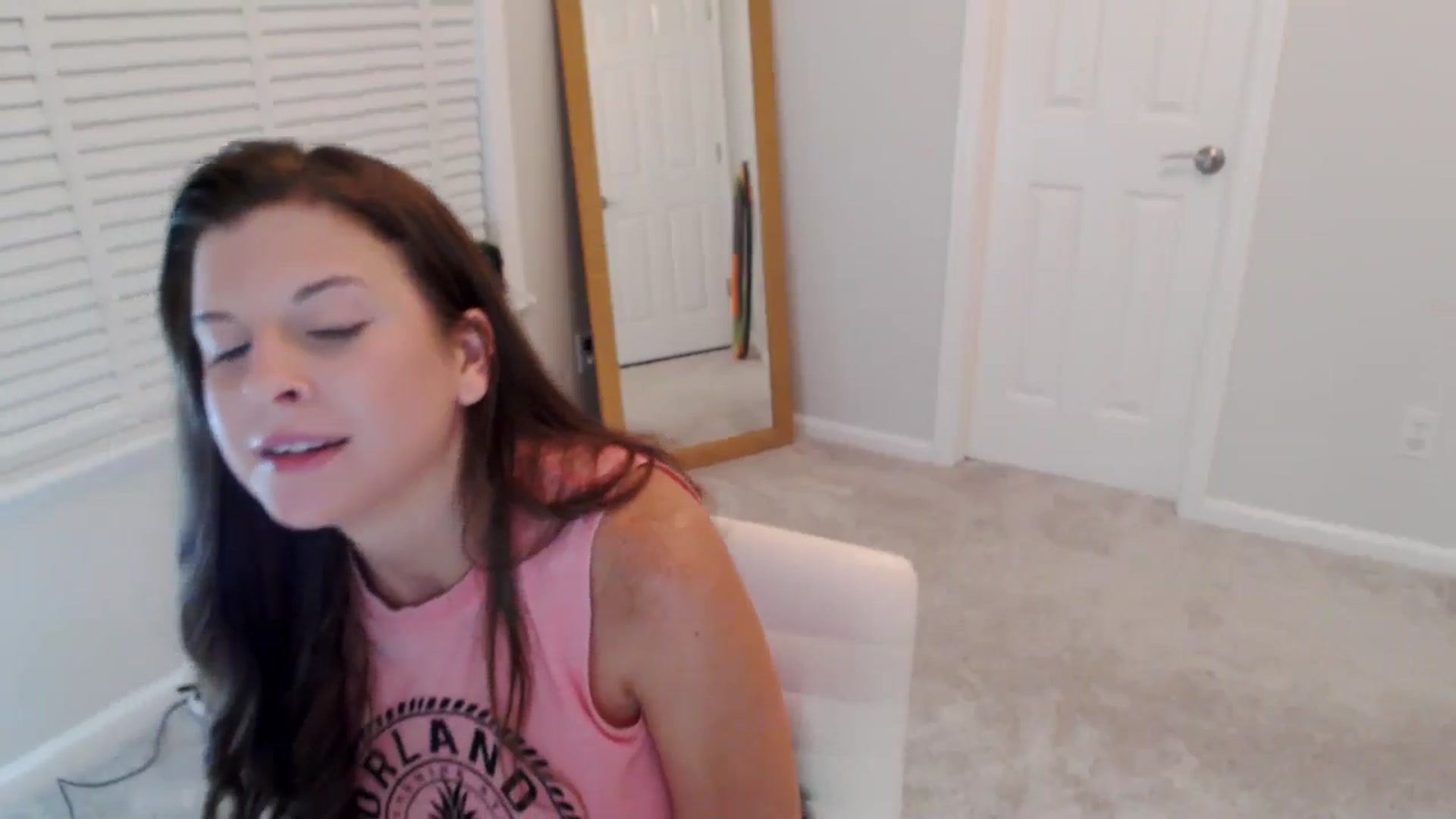 Gallery image thumbnail from Anna_Online's myfreecams stream on, 10/06/2025, 03:27 image 9 of 20
