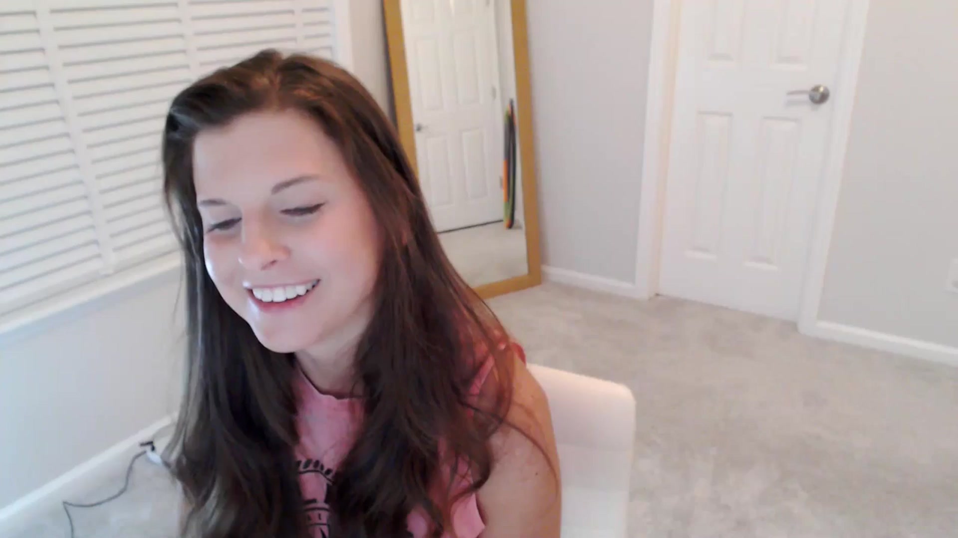 Gallery image thumbnail from Anna_Online's myfreecams stream on, 10/06/2025, 04:48 image 19 of 20