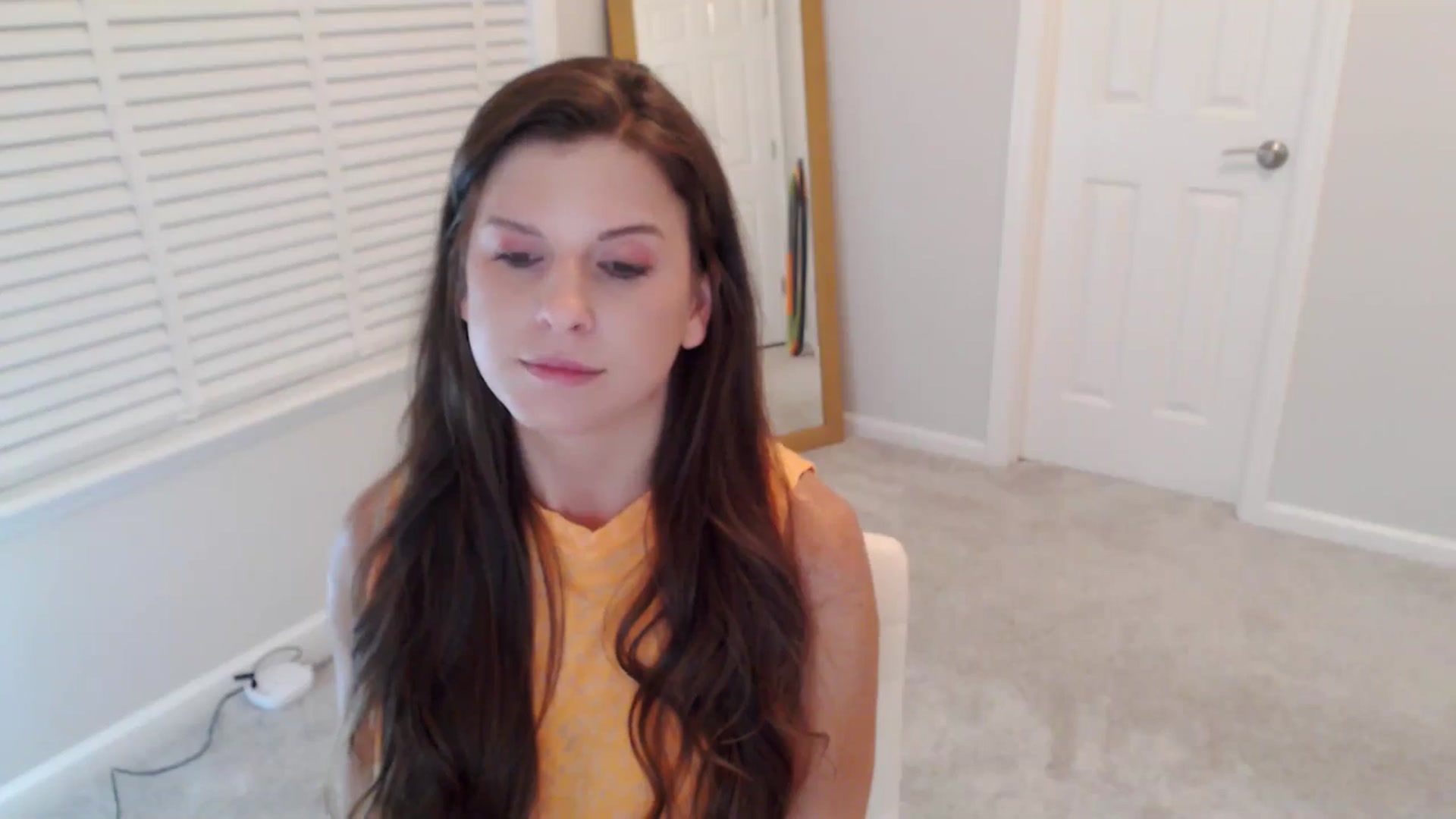 Gallery image thumbnail from Anna_Online's myfreecams stream on, 10/07/2025, 05:03 image 4 of 20