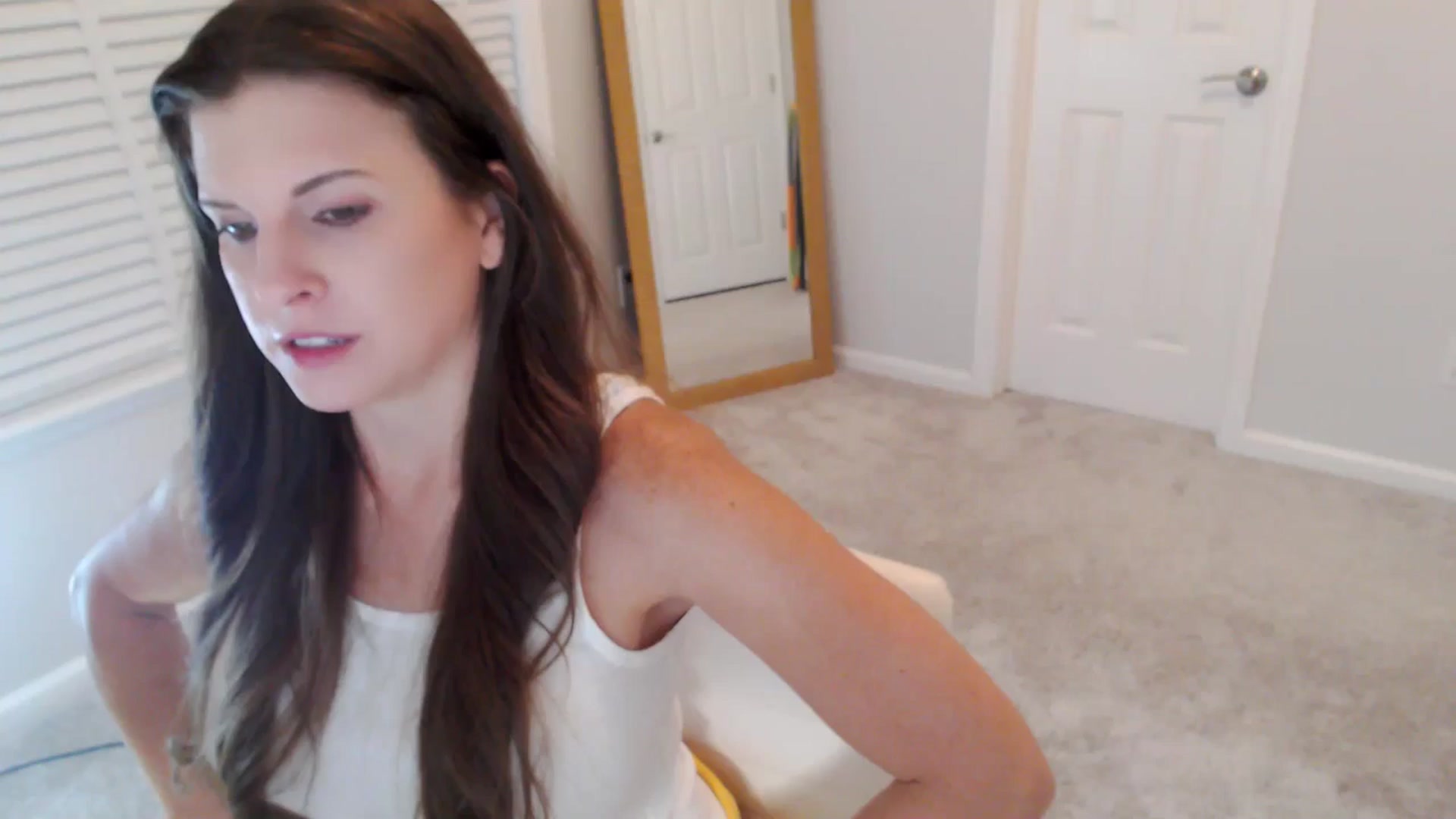 Gallery image thumbnail from Anna_Online's myfreecams stream on, 10/14/2025, 05:05 image 1 of 20
