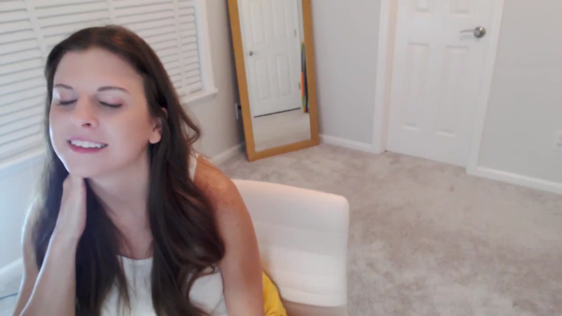 Gallery image thumbnail from Anna_Online's myfreecams stream on, 10/14/2025, 05:05 image 4 of 20