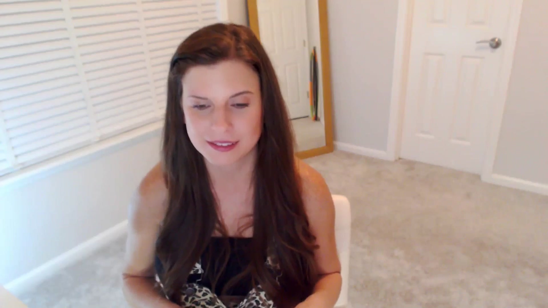 Gallery image thumbnail from Anna_Online's myfreecams stream on, 10/20/2025, 04:08 image 5 of 20