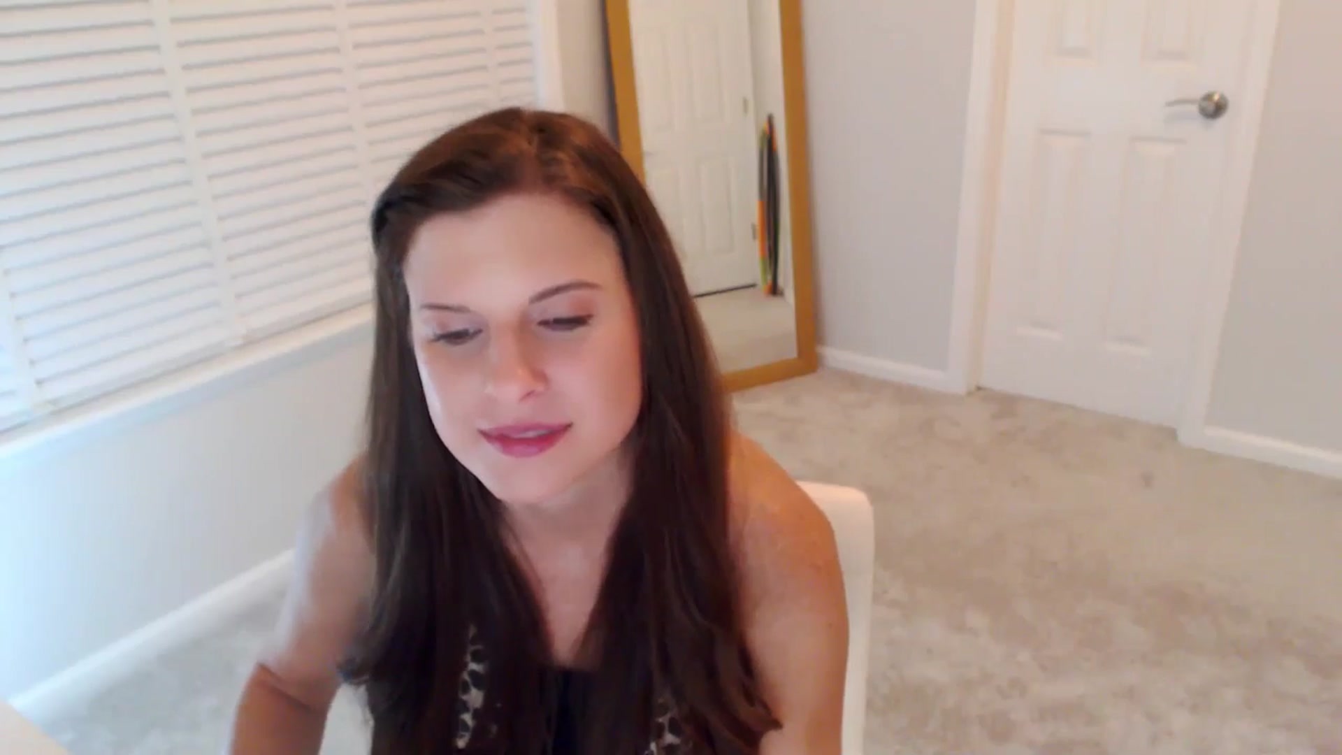 Gallery image thumbnail from Anna_Online's myfreecams stream on, 10/20/2025, 04:08 image 8 of 20