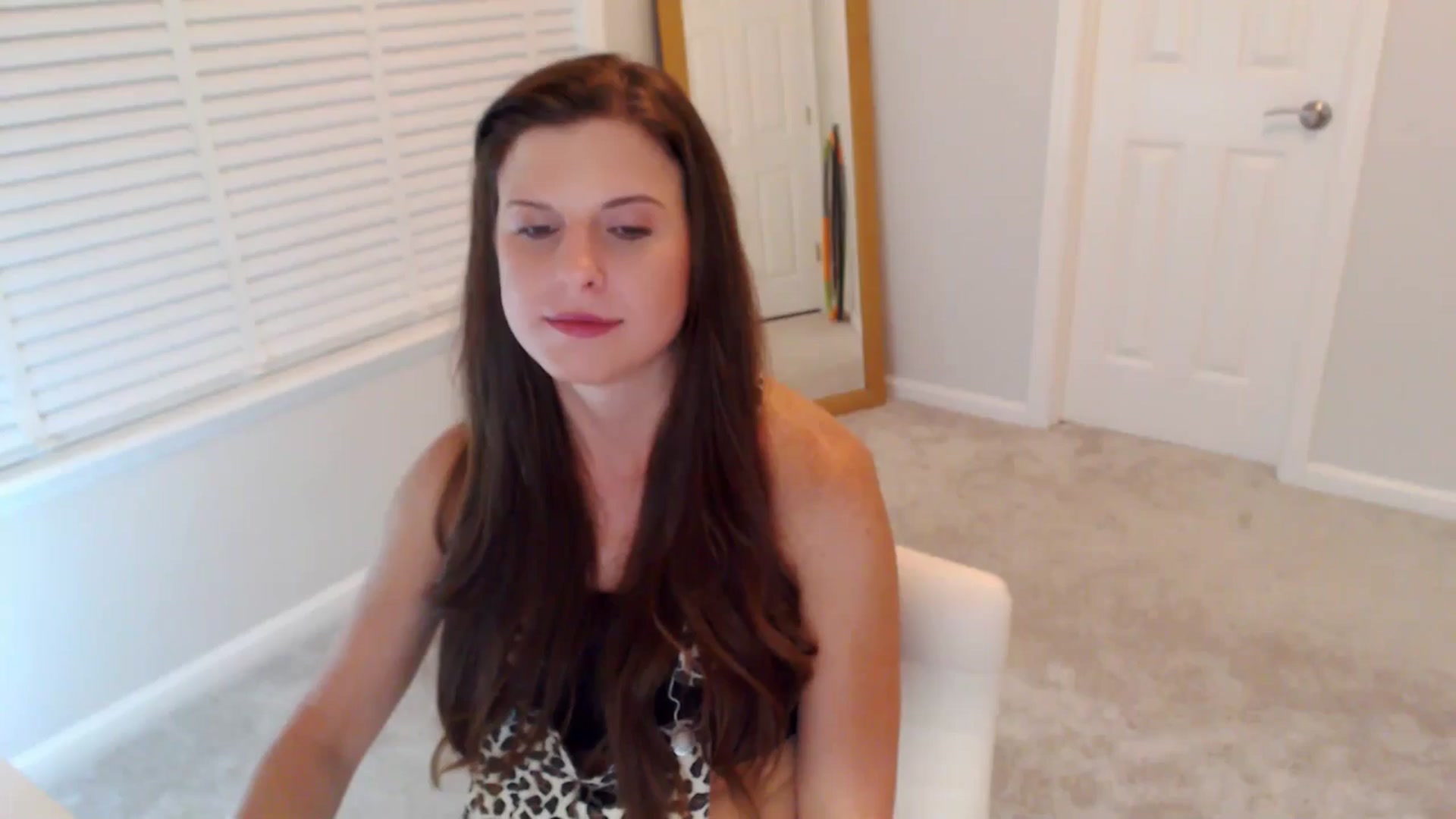 Gallery image thumbnail from Anna_Online's myfreecams stream on, 10/20/2025, 04:08 image 10 of 20