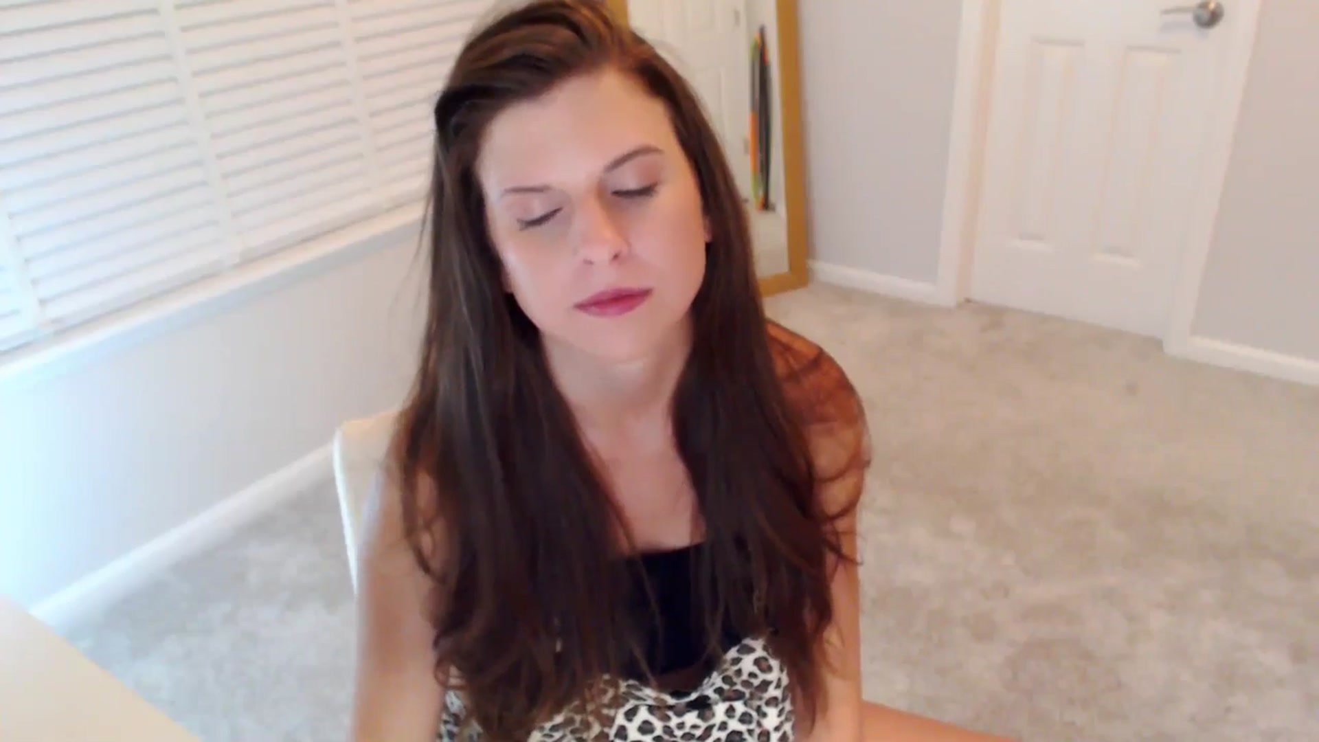 Gallery image thumbnail from Anna_Online's myfreecams stream on, 10/20/2025, 04:08 image 17 of 20