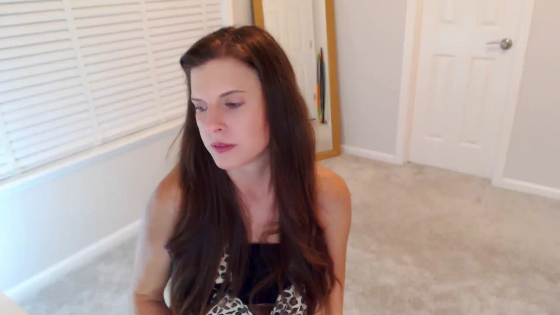 Gallery image thumbnail from Anna_Online's myfreecams stream on, 10/20/2025, 04:08 image 4 of 20