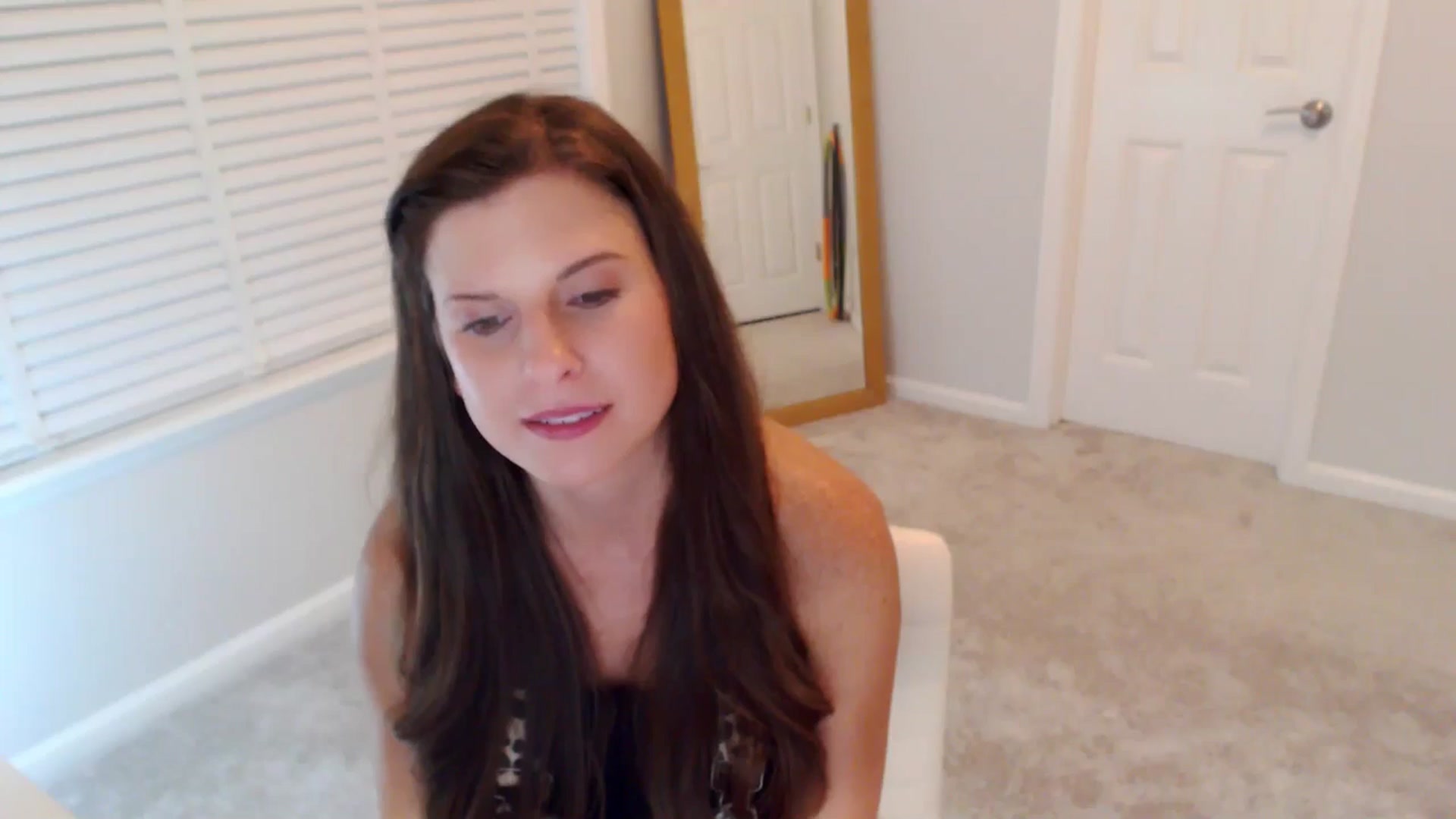 Gallery image thumbnail from Anna_Online's myfreecams stream on, 10/20/2025, 04:08 image 9 of 20
