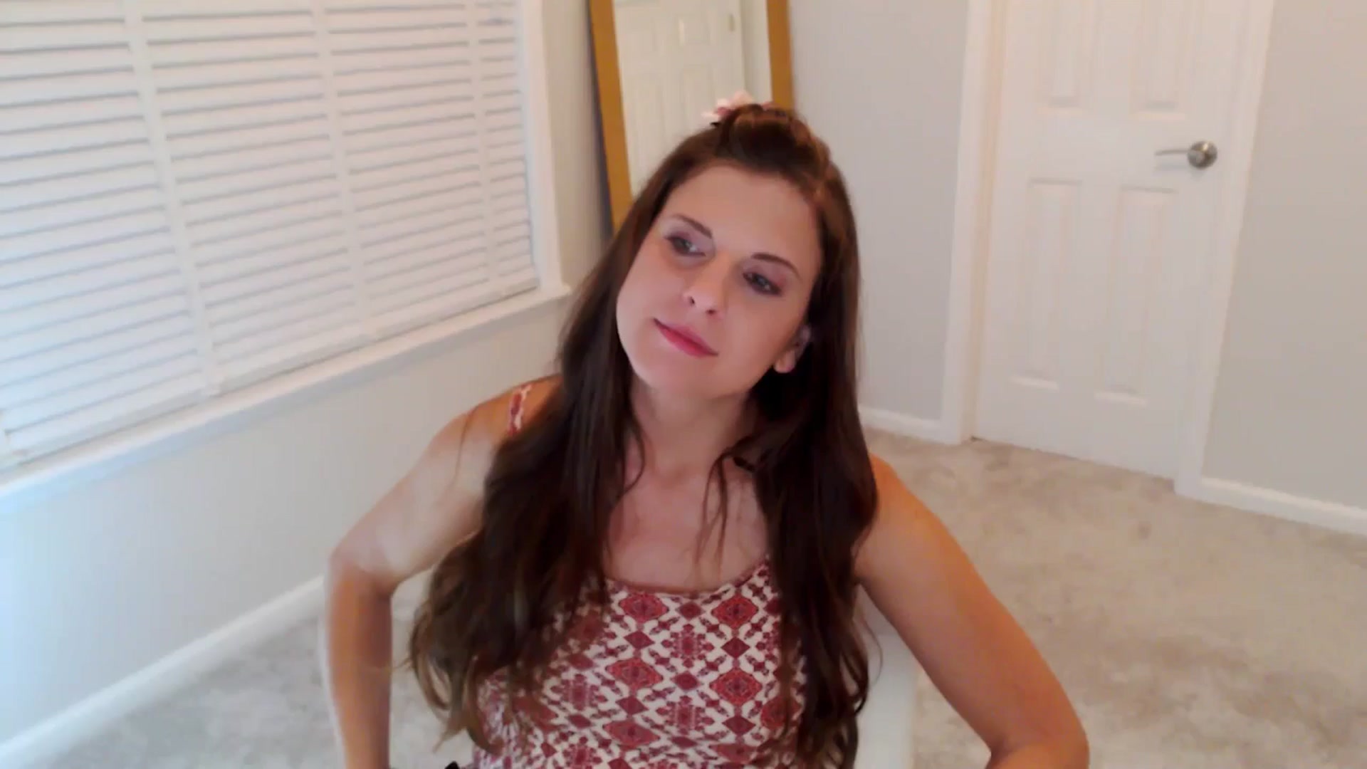 Gallery image thumbnail from Anna_Online's myfreecams stream on, 10/22/2025, 03:59 image 1 of 20