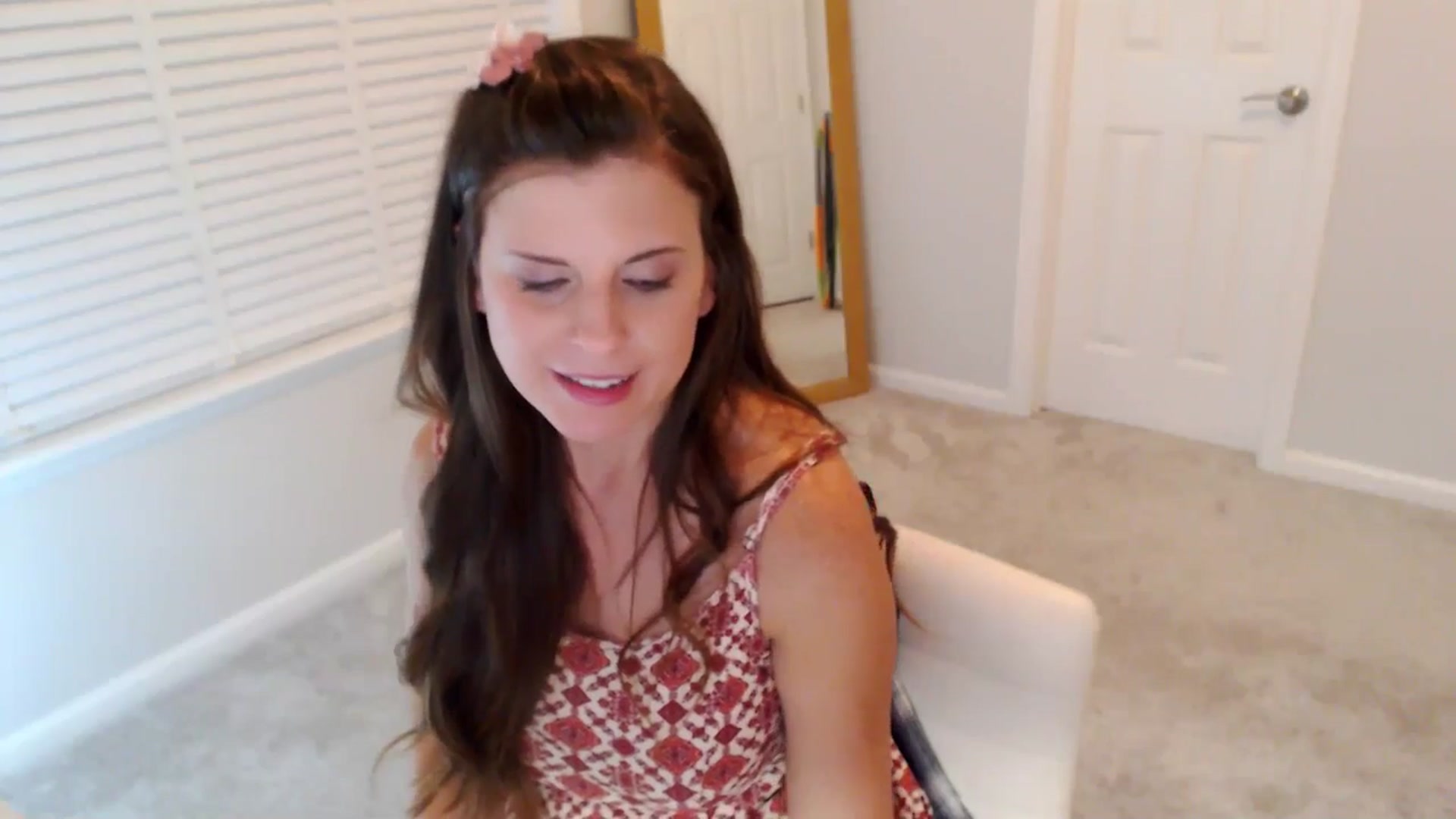 Gallery image thumbnail from Anna_Online's myfreecams stream on, 10/22/2025, 03:59 image 16 of 20