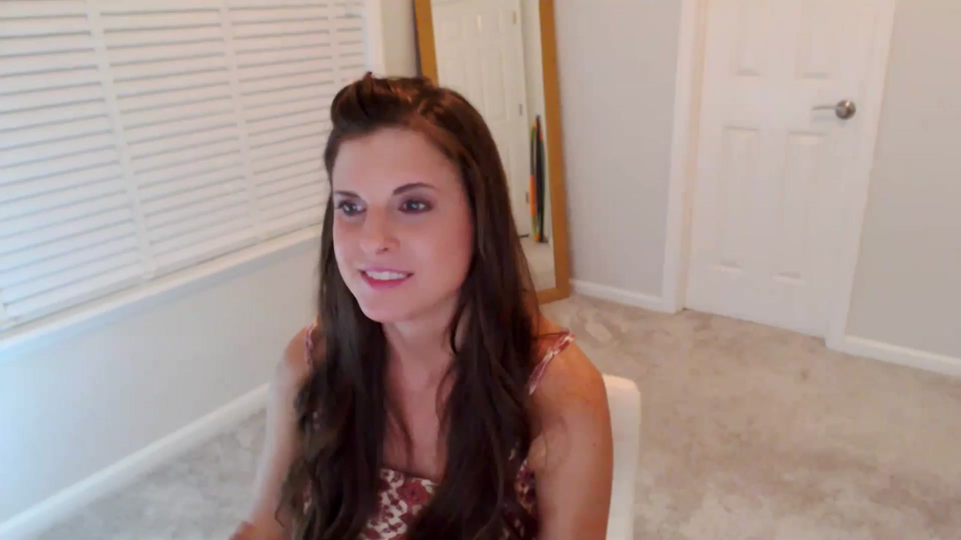 Gallery image thumbnail from Anna_Online's myfreecams stream on, 10/22/2025, 03:59 image 6 of 20