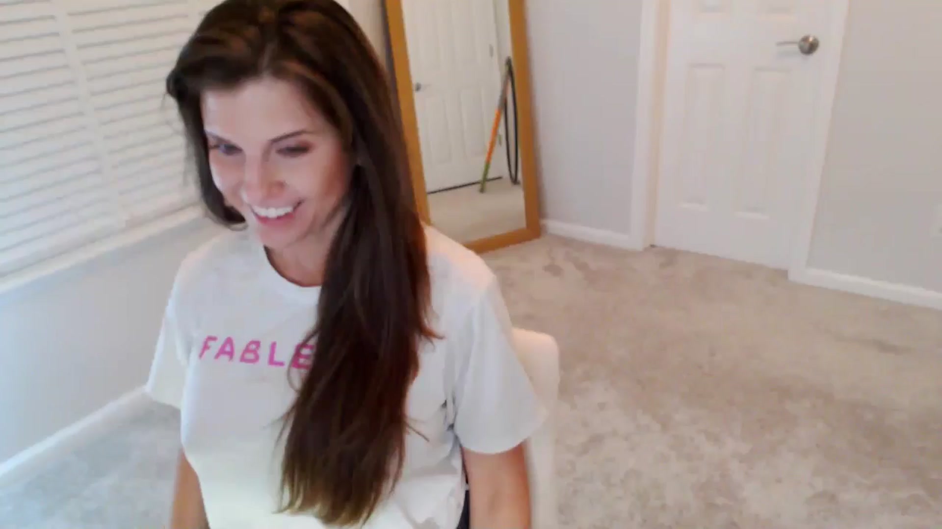 Gallery image thumbnail from Anna_Online's myfreecams stream on, 10/27/2025, 01:53 image 14 of 20