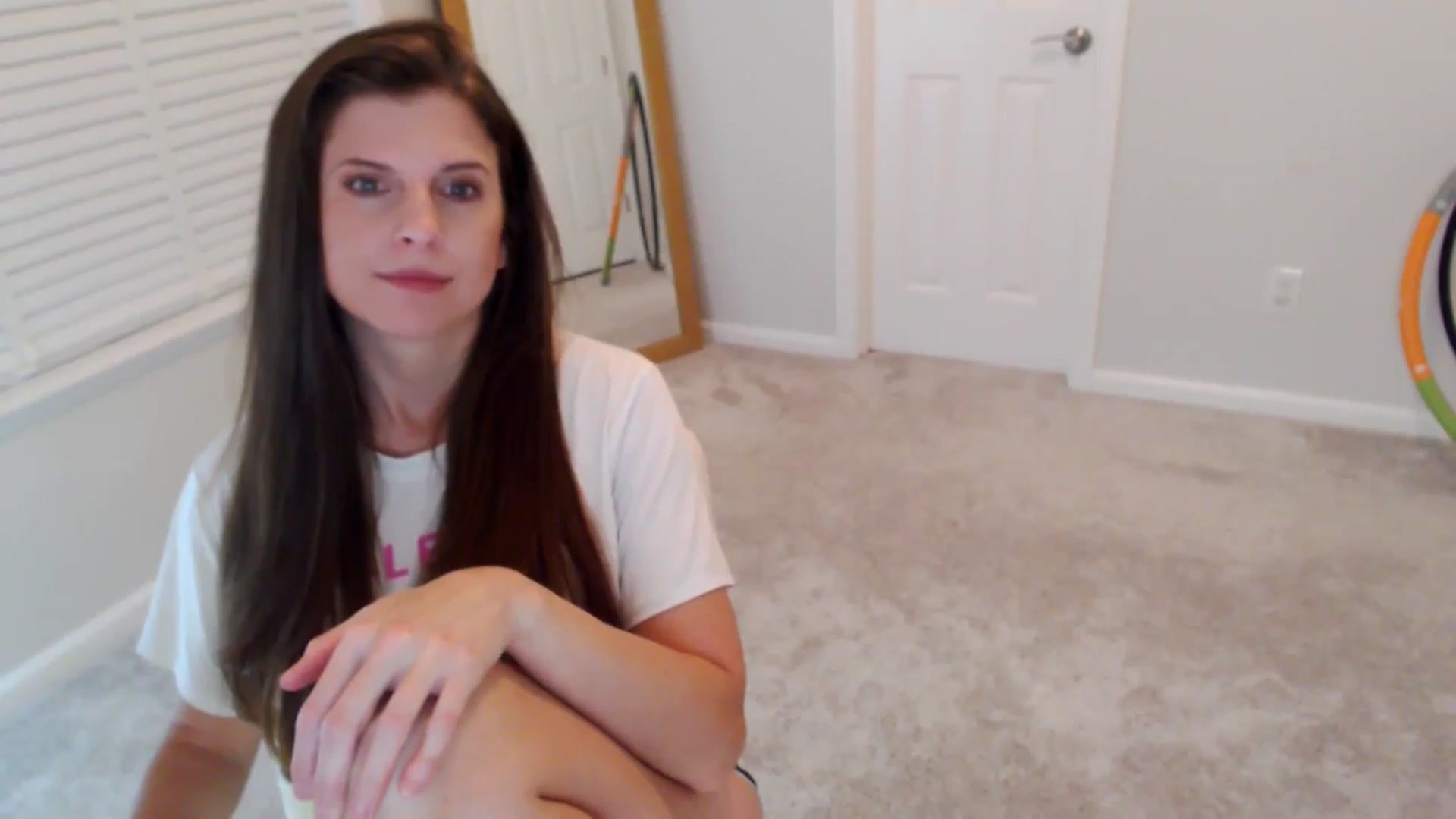 Gallery image thumbnail from Anna_Online's myfreecams stream on, 10/27/2025, 01:53 image 2 of 20