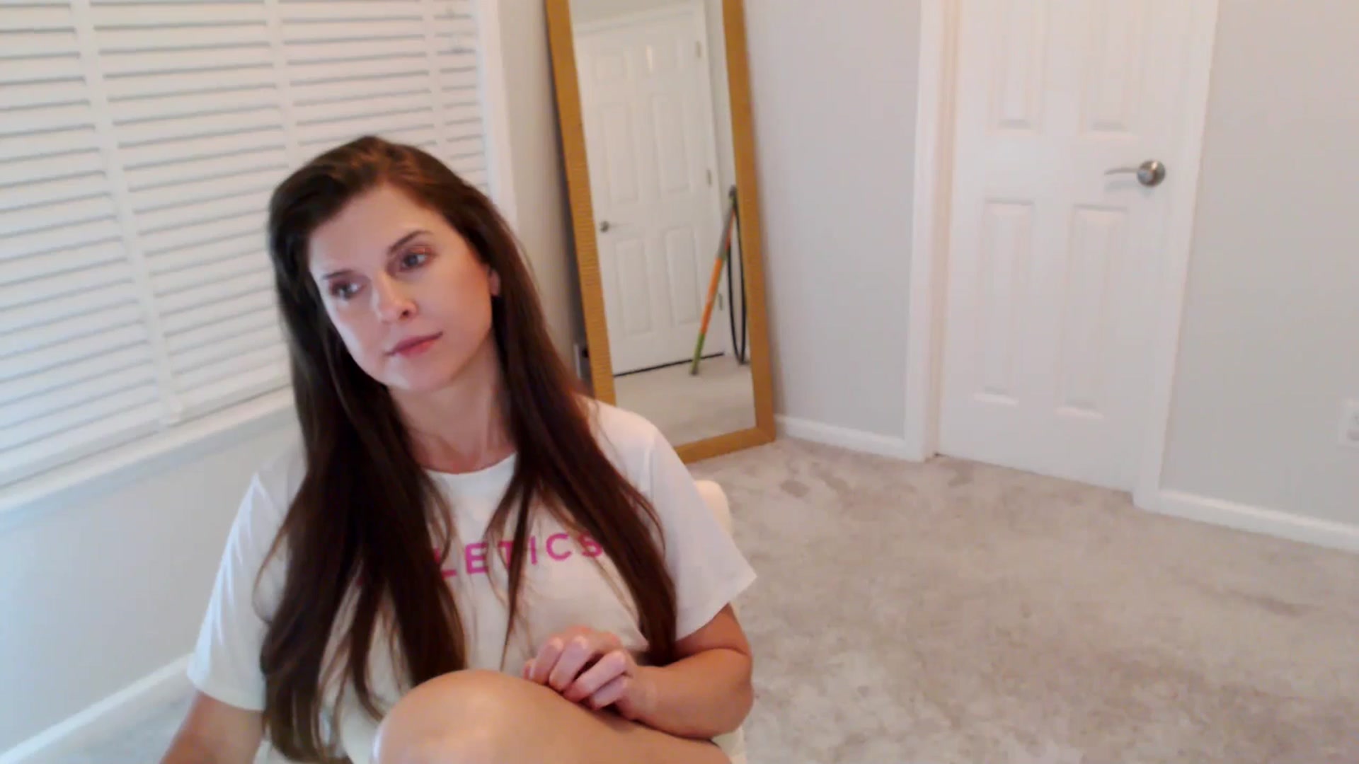 Gallery image thumbnail from Anna_Online's myfreecams stream on, 10/27/2025, 04:15 image 5 of 20
