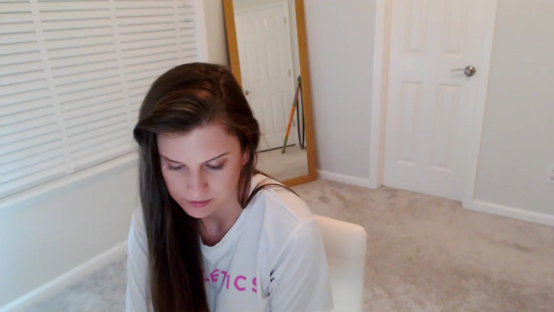 Gallery image thumbnail from Anna_Online's myfreecams stream on, 10/27/2025, 04:15 image 1 of 20