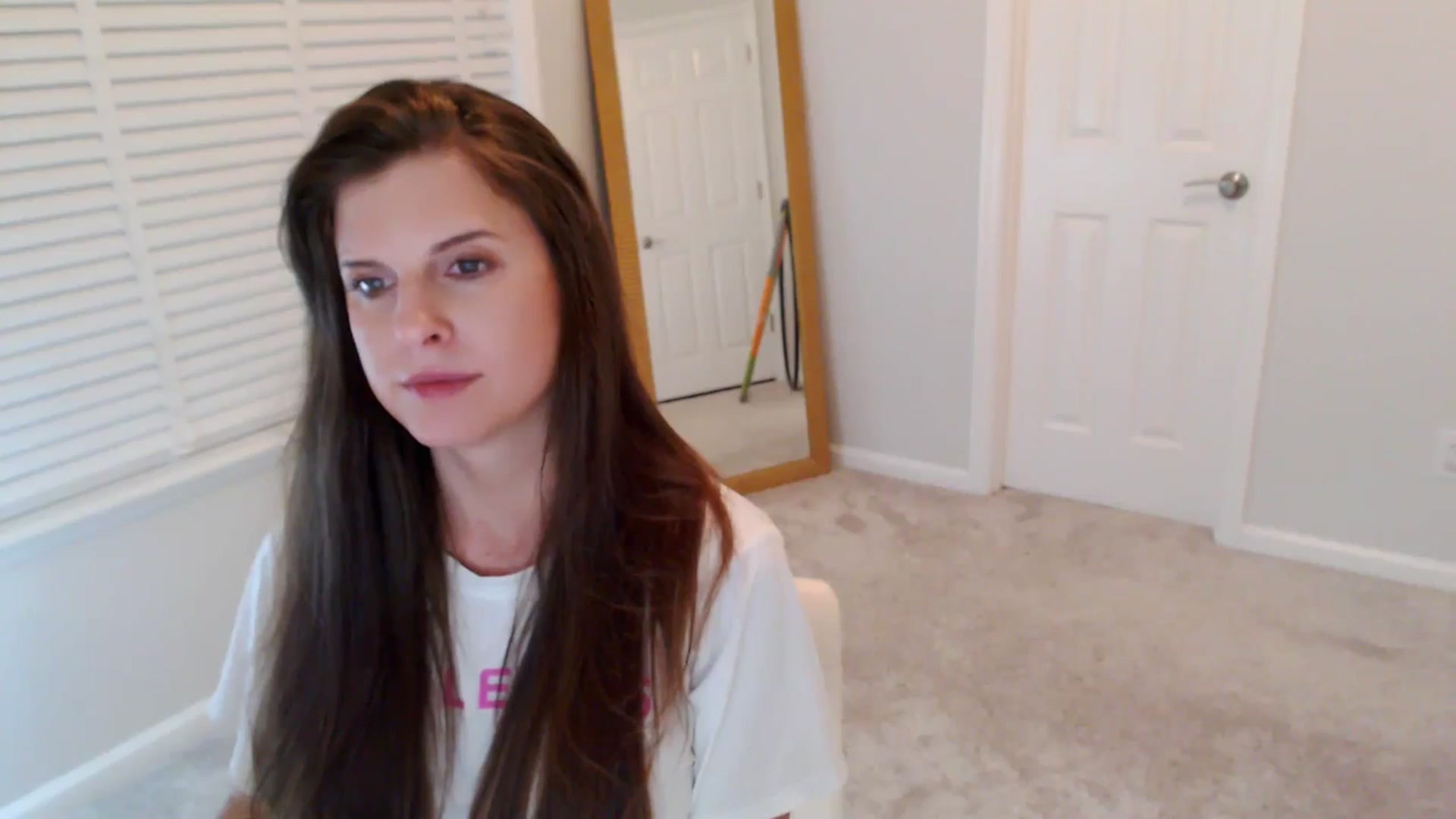 Gallery image thumbnail from Anna_Online's myfreecams stream on, 10/27/2025, 04:15 image 9 of 20