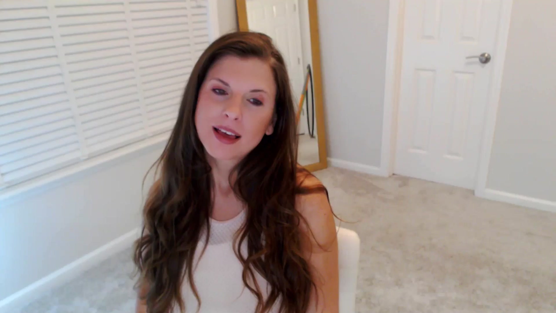 Gallery image thumbnail from Anna_Online's myfreecams stream on, 11/02/2025, 04:55 image 1 of 20
