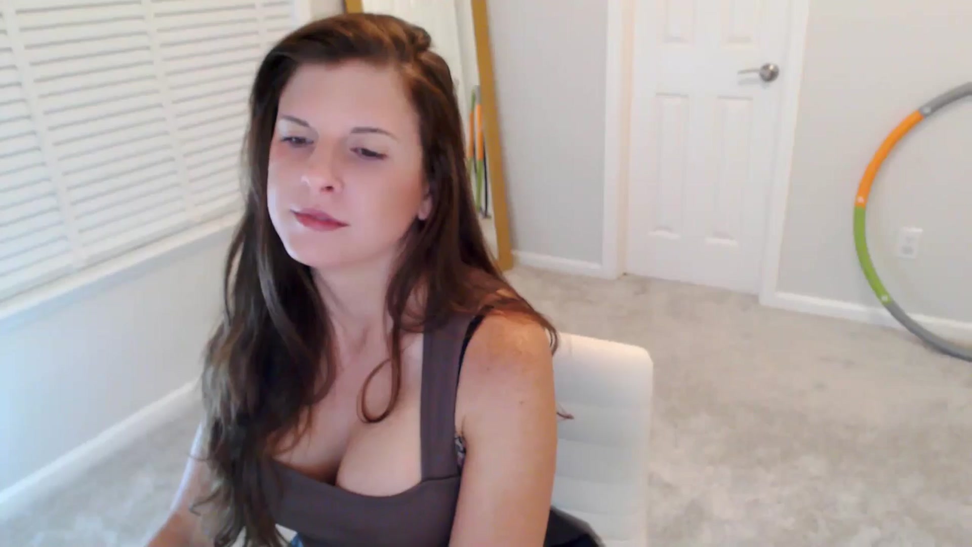 Gallery image thumbnail from Anna_Online's myfreecams stream on, 11/03/2025, 03:29 image 17 of 20