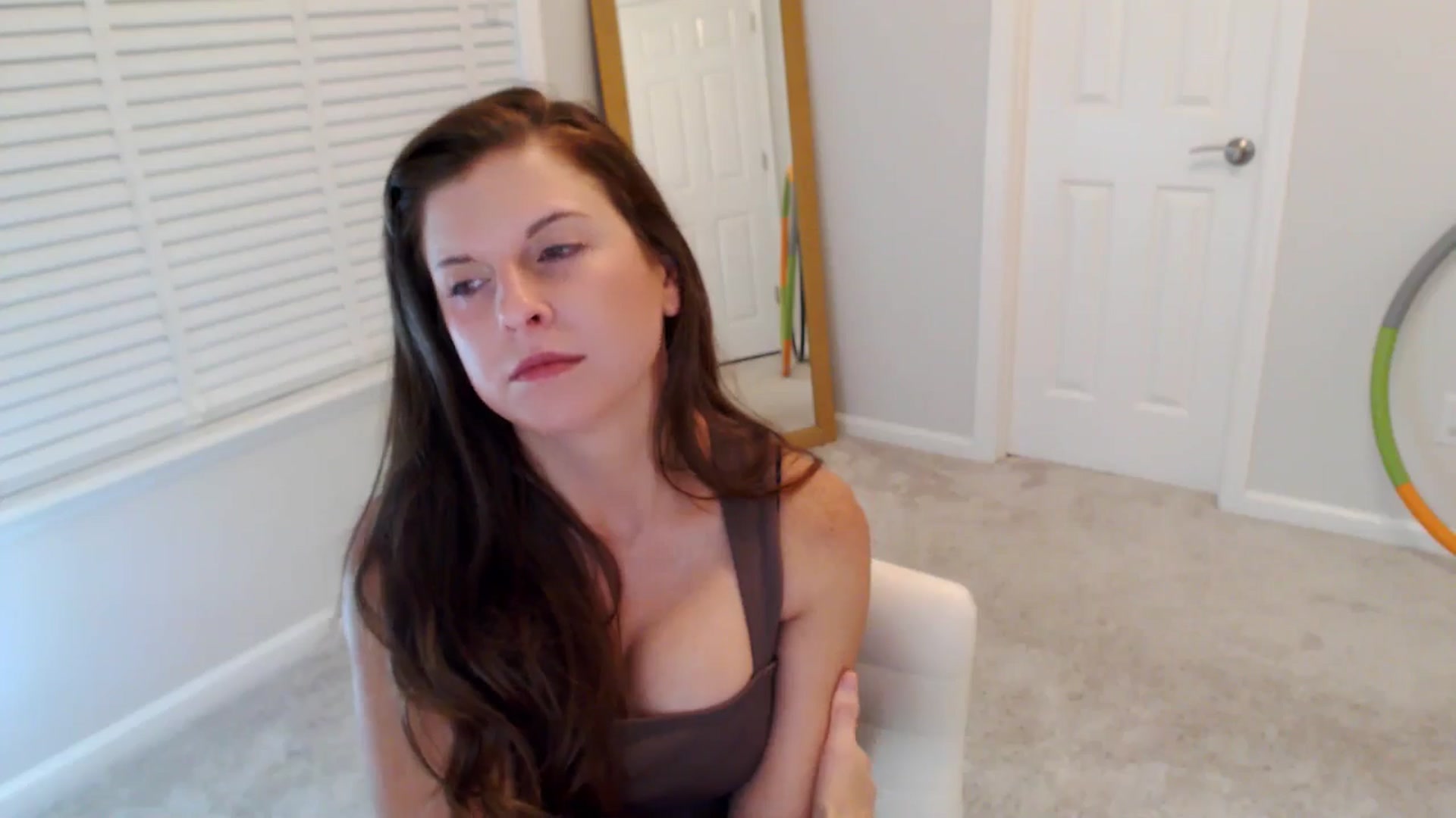 Gallery image thumbnail from Anna_Online's myfreecams stream on, 11/03/2025, 03:29 image 8 of 20