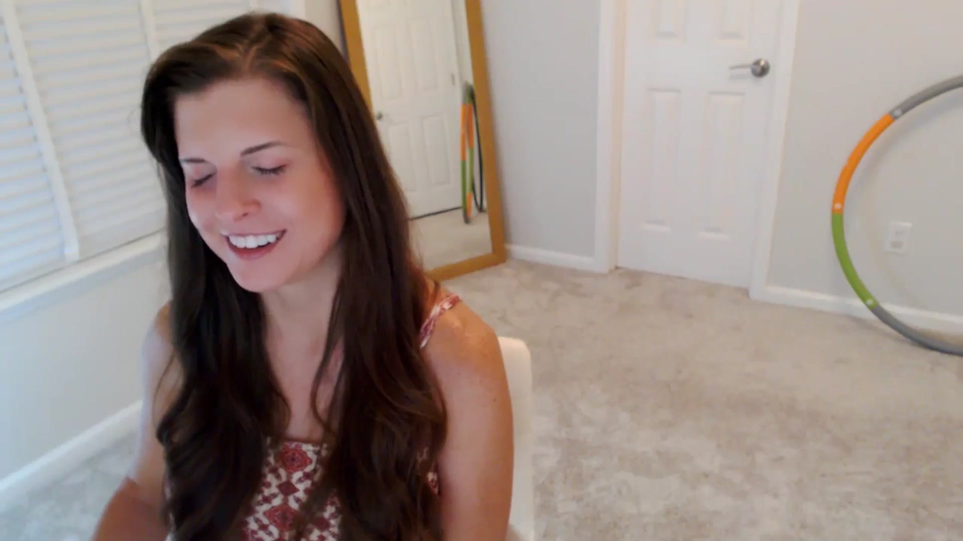 Gallery image thumbnail from Anna_Online's myfreecams stream on, 11/06/2025, 04:43 image 10 of 20