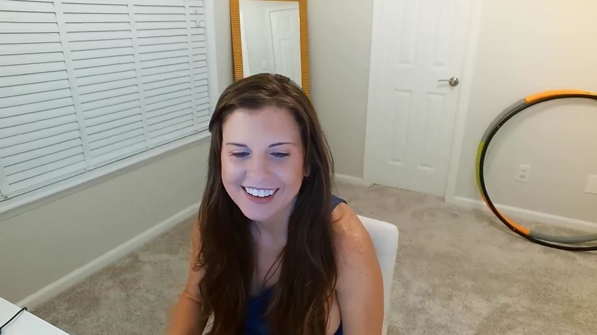 Gallery image thumbnail from Anna_Online's myfreecams stream on, 11/21/2025, 05:56 image 10 of 20