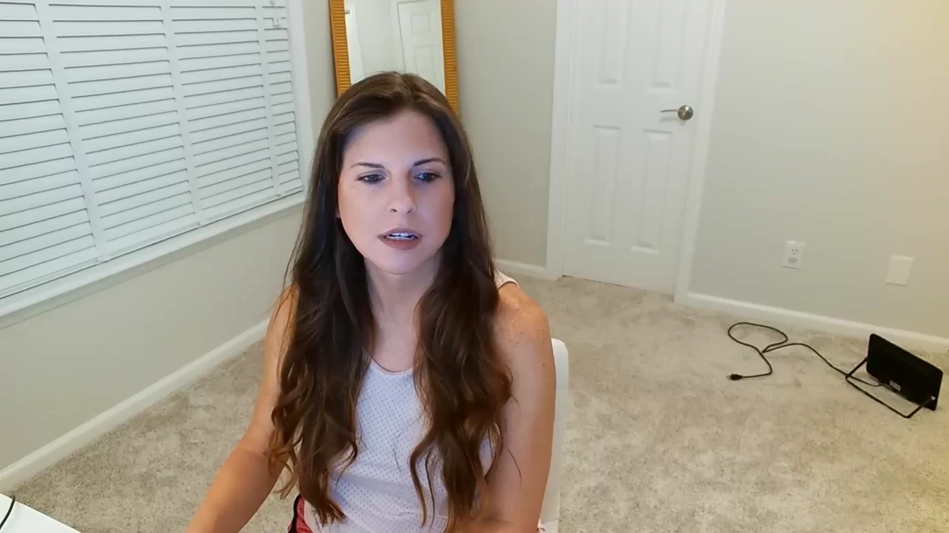 Gallery image thumbnail from Anna_Online's myfreecams stream on, 11/24/2025, 04:21 image 18 of 20