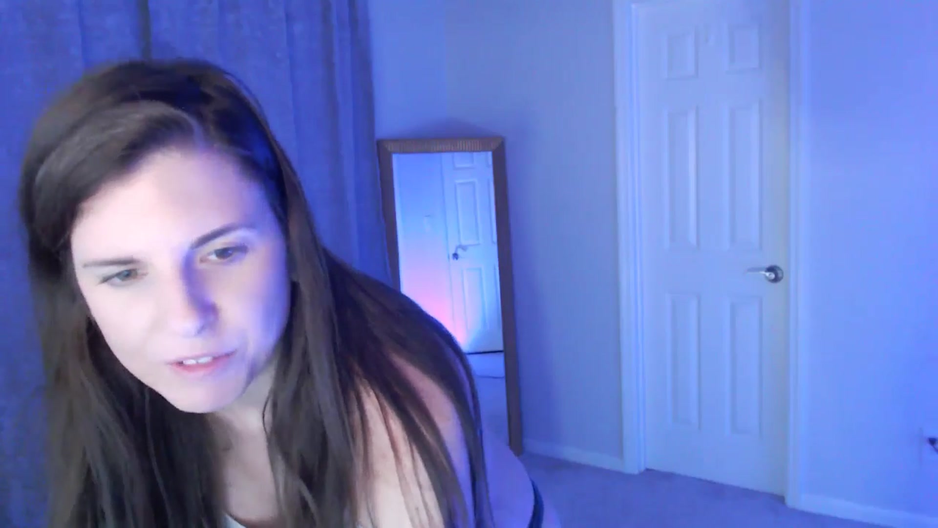 Gallery image thumbnail from Anna_Online's myfreecams stream on, 04/06/2026, 03:54 image 18 of 20