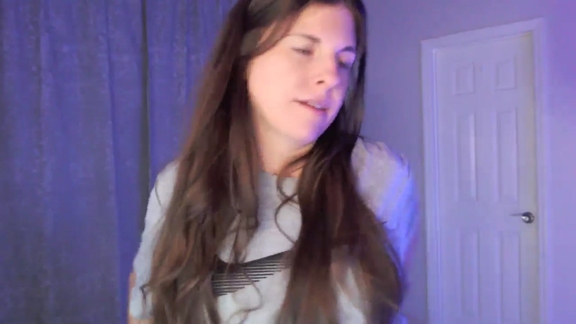 Gallery image thumbnail from Anna_Online's myfreecams stream on, 04/06/2026, 03:54 image 13 of 20