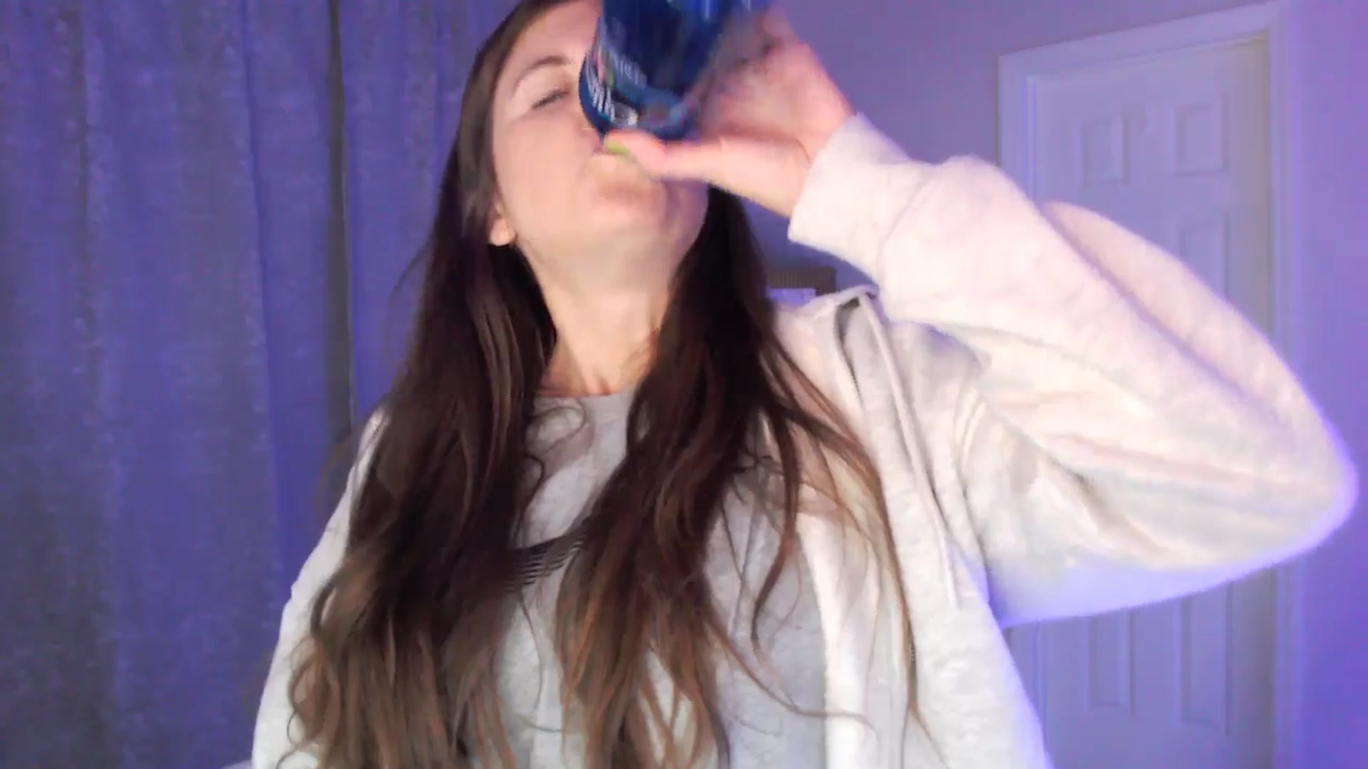 Gallery image thumbnail from Anna_Online's myfreecams stream on, 04/06/2026, 03:54 image 5 of 20